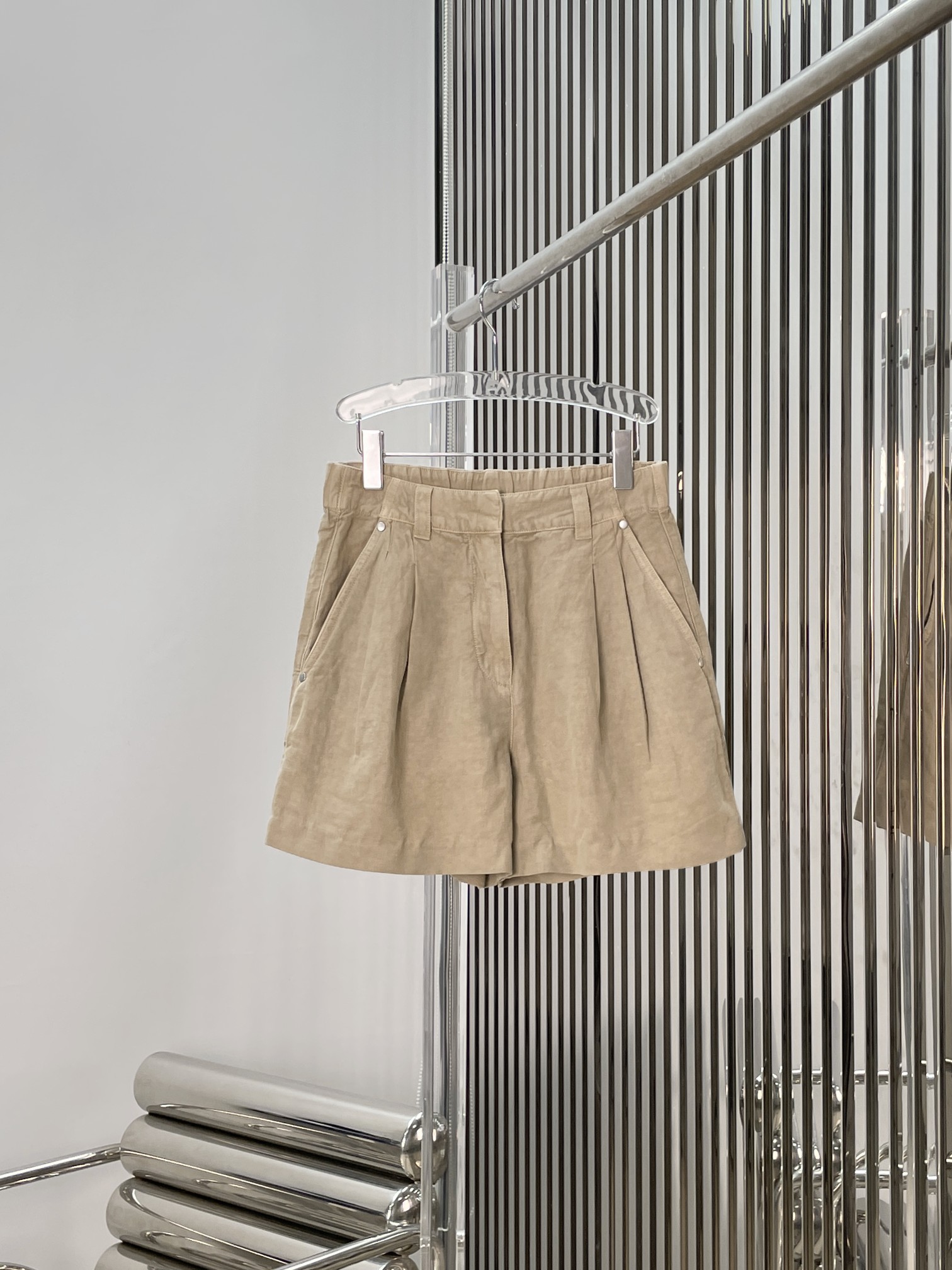 NO:868888,[Love] New style [Love]!  The latest BC 26NEW simple linen and cotton shorts. Size XS SML.,,shorts,19860909[爱心]新款[爱心]！最新BC 26NEW 气质简约麻棉短裤.尺码XS SML.,,shorts,,Women's clothing