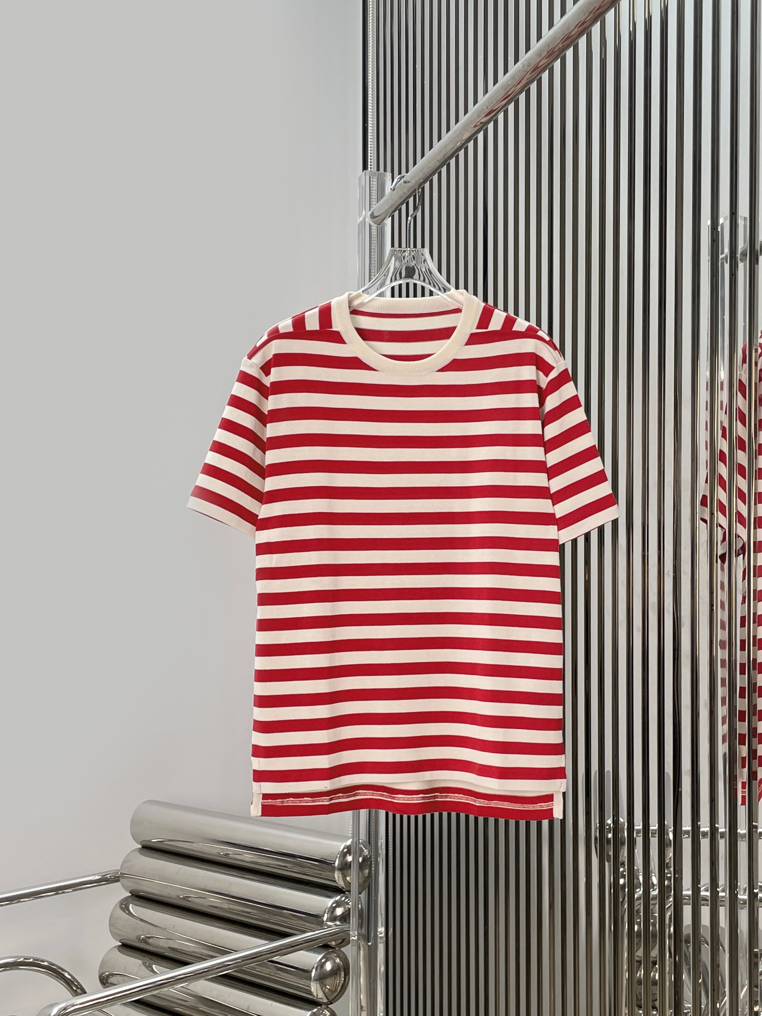 NO:892044,New style [love]!  The latest LP 26NEW nautical series color block striped round neck short-sleeved T-shirt. Size SML., loro piana, T-shirt, tees, t-shirt,19860909新款[爱心]！最新LP 26NEW 航海系列 拼色条纹圆领短袖T恤.尺码SML.,,loro piana,T-shirt,tees，t-shirt,,Women's clothing