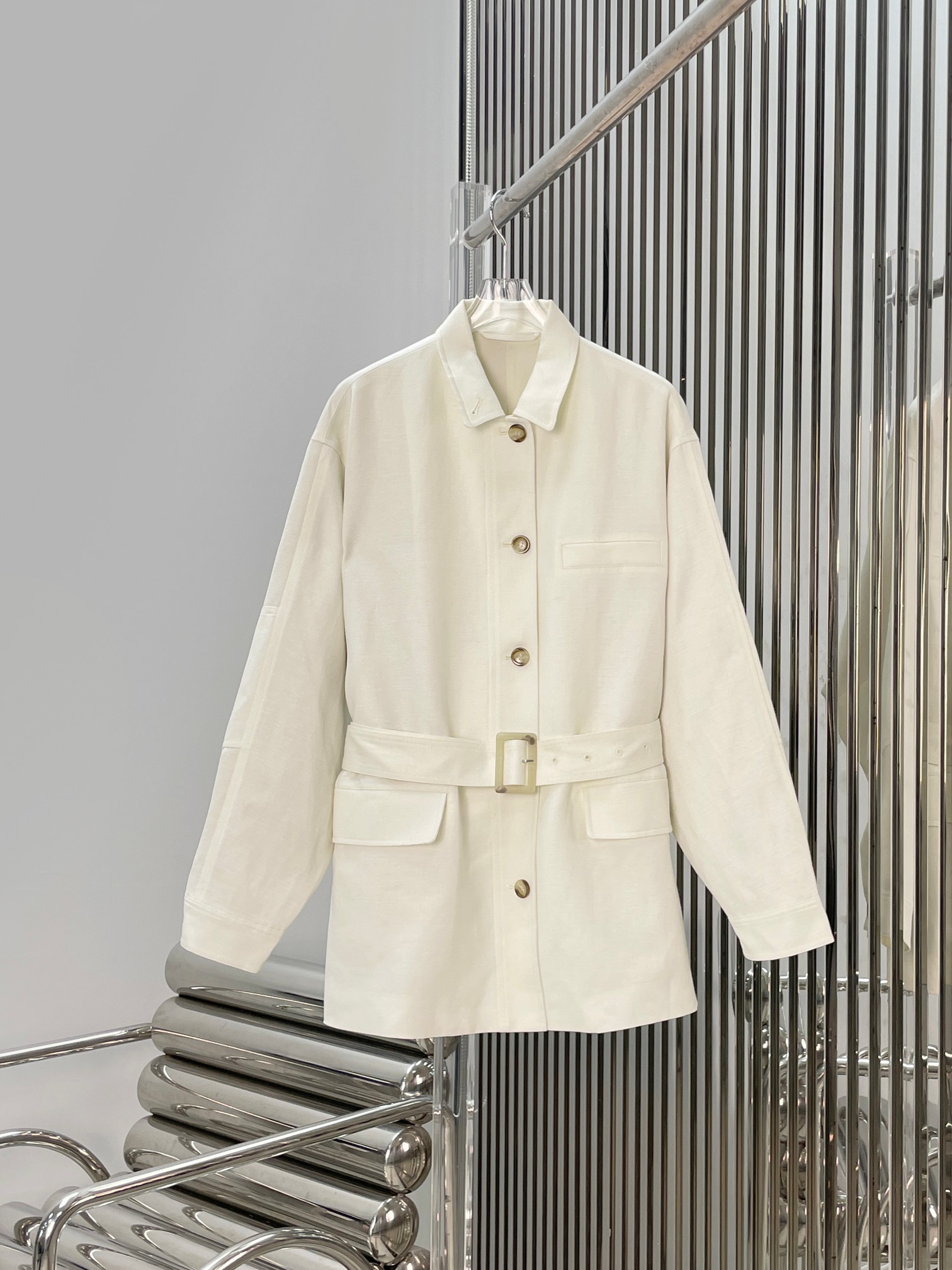 NO:883528,[Love] New style [Love]!  The latest LP 26NEW linen blended stand collar belted jacket. Size XS SML.,,loro piana,jackets & coats,19860909[爱心]新款[爱心]！最新LP 26NEW 亚麻混纺气质立领腰带外套.尺码XS SML.,,loro piana,jackets & coats,,Women's clothing