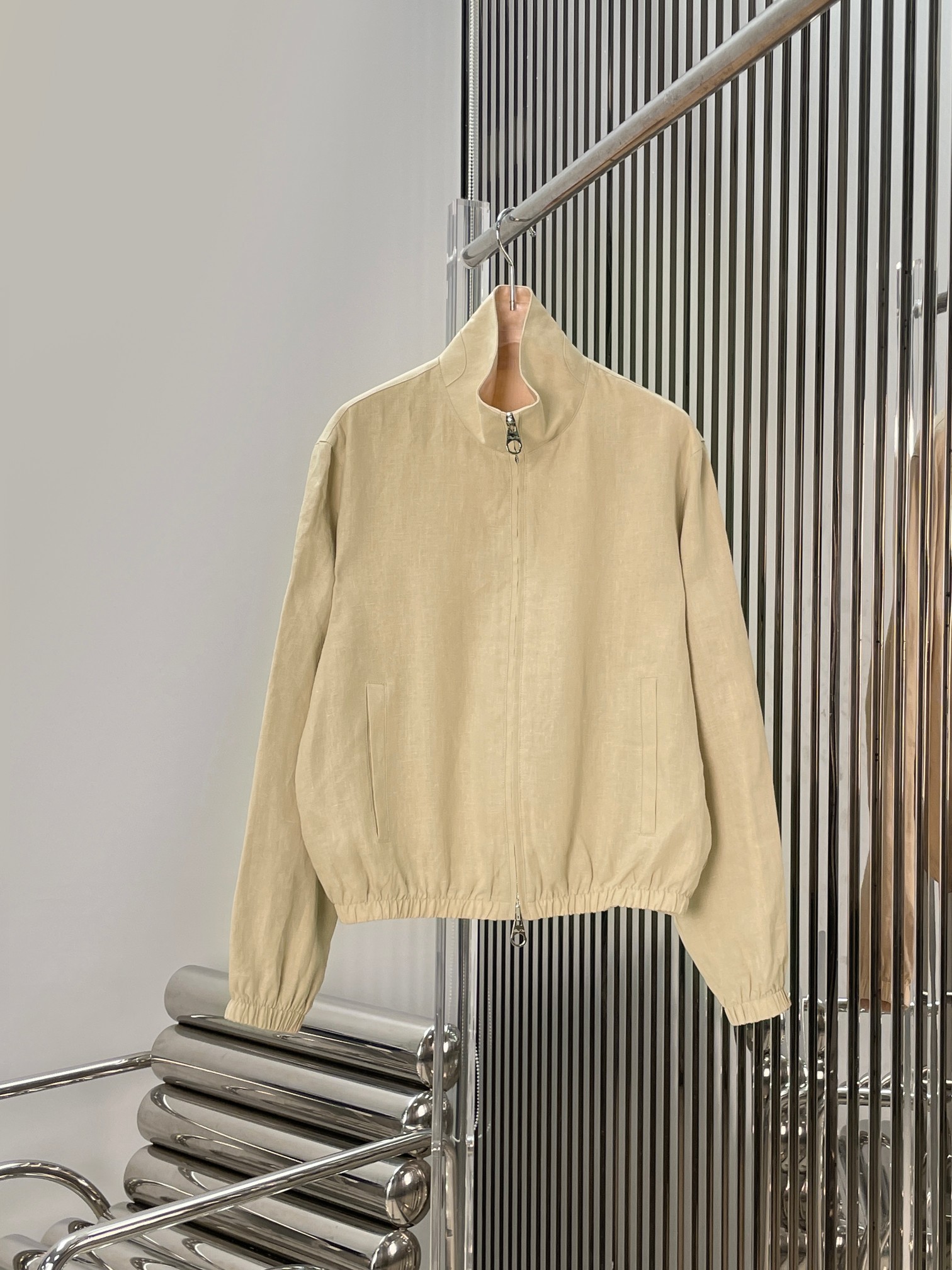 NO:885311,[Love] New style [Love]!  The latest LP 26NEW linen reversible jacket. Size: XS SML.,,loro piana,jackets & coats,jackets & coats,19860909[爱心]新款[爱心]！最新LP 26NEW 亚麻双面穿夹克外套.尺码:XS SML.,,loro piana,jackets & coats,jackets & coats,,Women's clothing