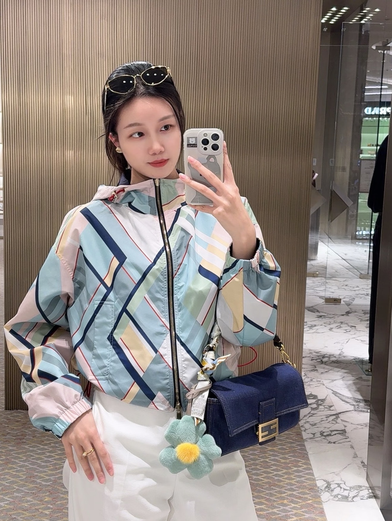 NO:907860,Jacket shorts [love] new style [love]!  The latest FD 26NEW reversible geometric plaid printed jacket and shorts suit, jacket + shorts. Size XS SML.P,, shorts, jackets & coats,19860909外套短裤[爱心]新款[爱心]！最新FD 26NEW 双面穿几何格纹印花外套短裤套装,外套+短裤.尺码XS SML.P,,shorts,jackets & coats,,Women's clothing
