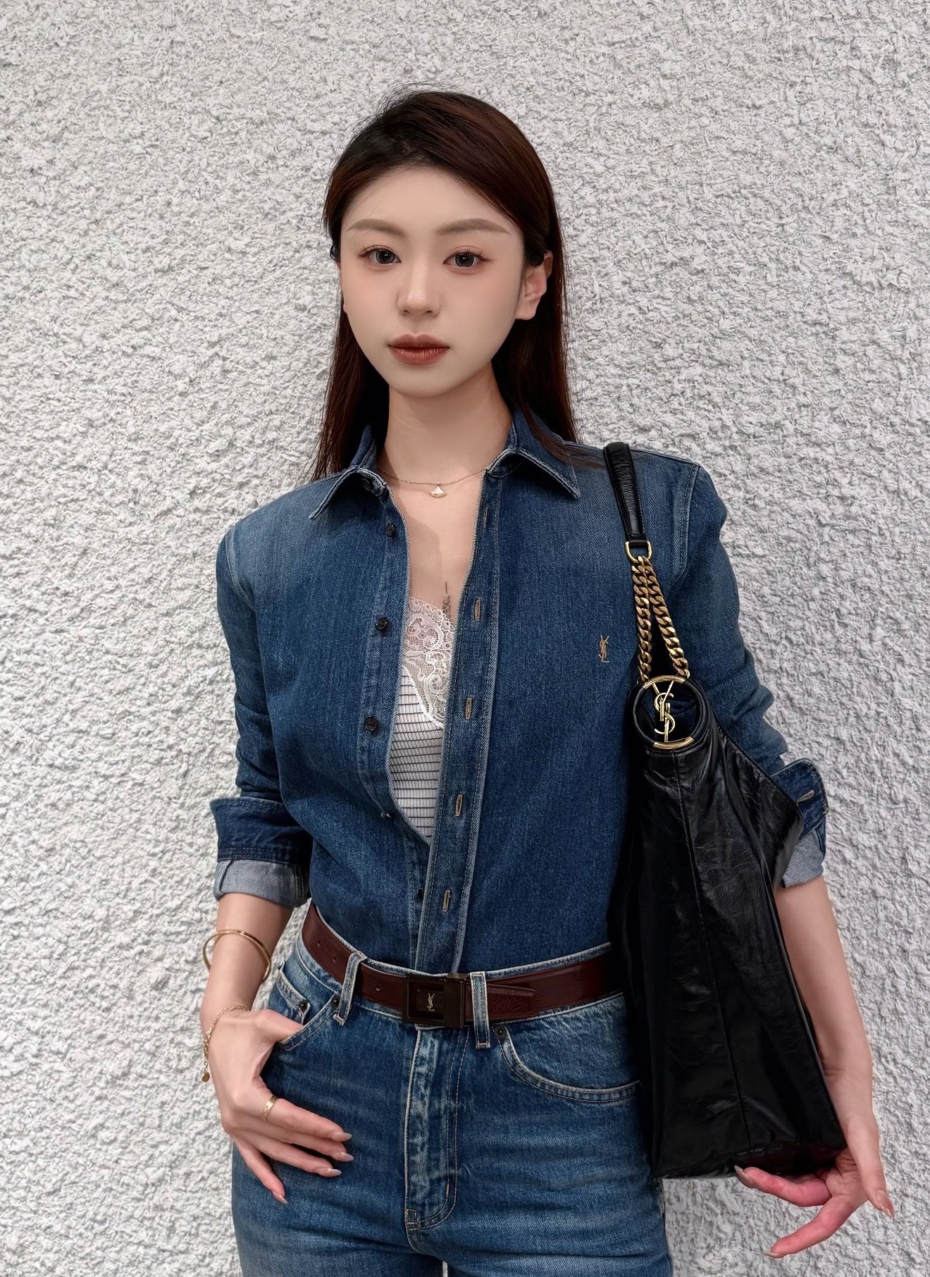 NO:909368,[Love] New style [Love]!  The latest SLP 26NEW retro distressed embroidered logo denim jacket. Size XS SML.,,loro piana,jackets & coats,19860909[爱心]新款[爱心]！最新SLP 26NEW 复古做旧刺绣logo牛仔外套.尺码XS SML.,,loro piana,jackets & coats,,Women's clothing