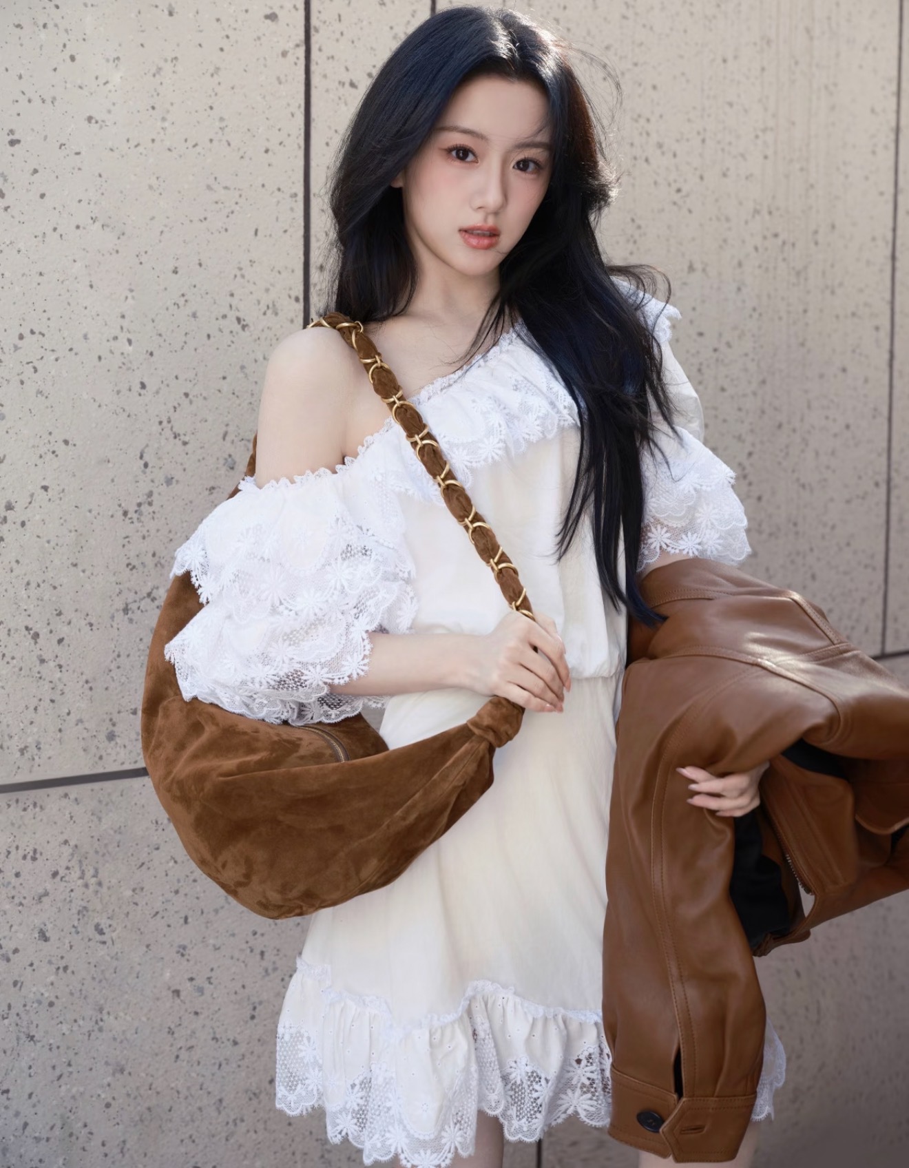 NO:911467,[Love] New style [Love]!  The latest SLP 26NEW lace edge slant shoulder bell sleeve waist dress. Size XS SML.,,loro piana,skirts,19860909[爱心]新款[爱心]！最新SLP 26NEW 蕾丝边斜肩喇叭袖收腰连衣裙.尺码XS SML.,,loro piana,skirts,,Women's clothing