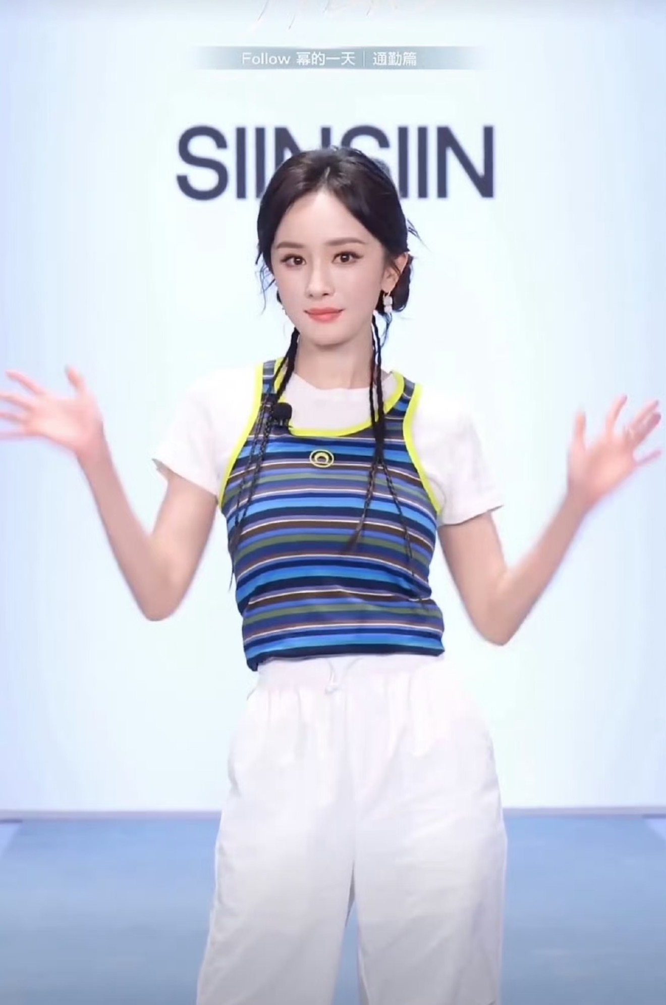 NO:924133,[Love] New style [Love]!  The latest MARINE 26NEW Little Moon Morandi color block striped vest. Size XS SML.,,19860909[爱心]新款[爱心]！最新MARINE 26NEW 小月亮莫兰迪拼色条纹背心.尺码XS SML.,,,Women's clothing