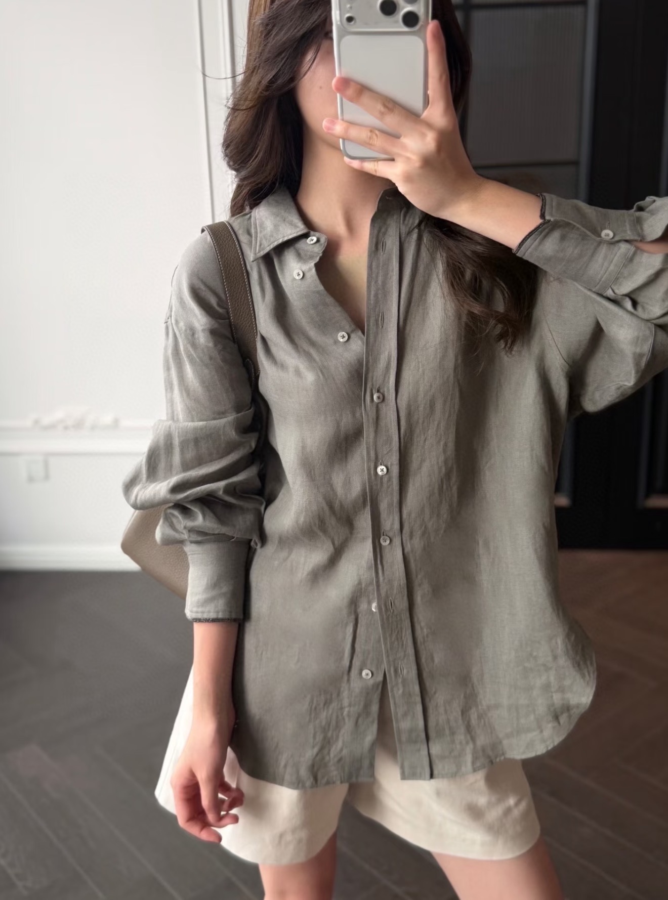 NO:931298,[Love] New style [Love]!  The latest BC 26NEW linen bead chain design casual long-sleeved shirt. Size XS SML.,,shirts,19860909[爱心]新款[爱心]！最新BC 26NEW 亚麻珠链设计休闲长袖衬衫.尺码XS SML.,,shirts,,Women's clothing