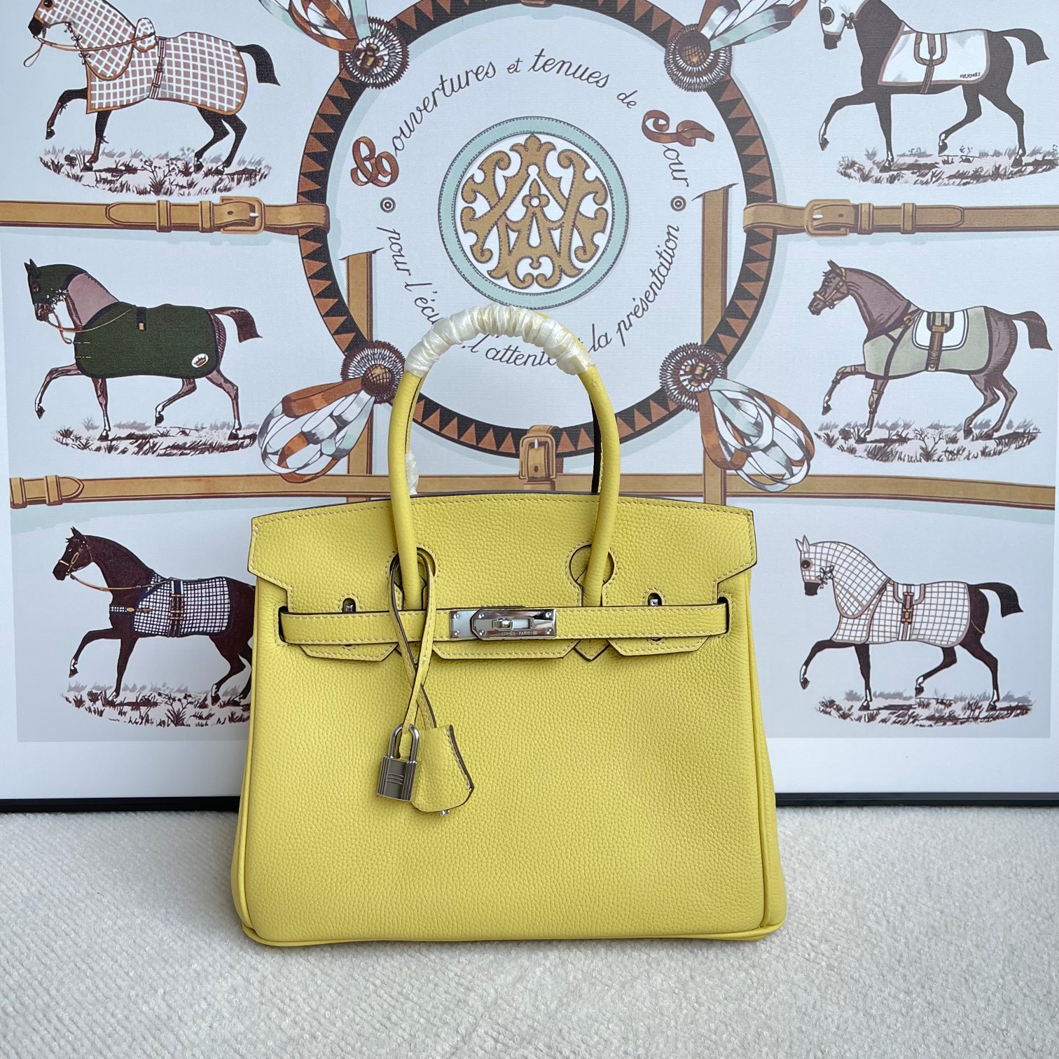 هيرميس Hermes Birkin حقيبة حقيبة يد ضوء أصفر بلاتينيوم أبيض . الذهب الأجهزة جلد البقر