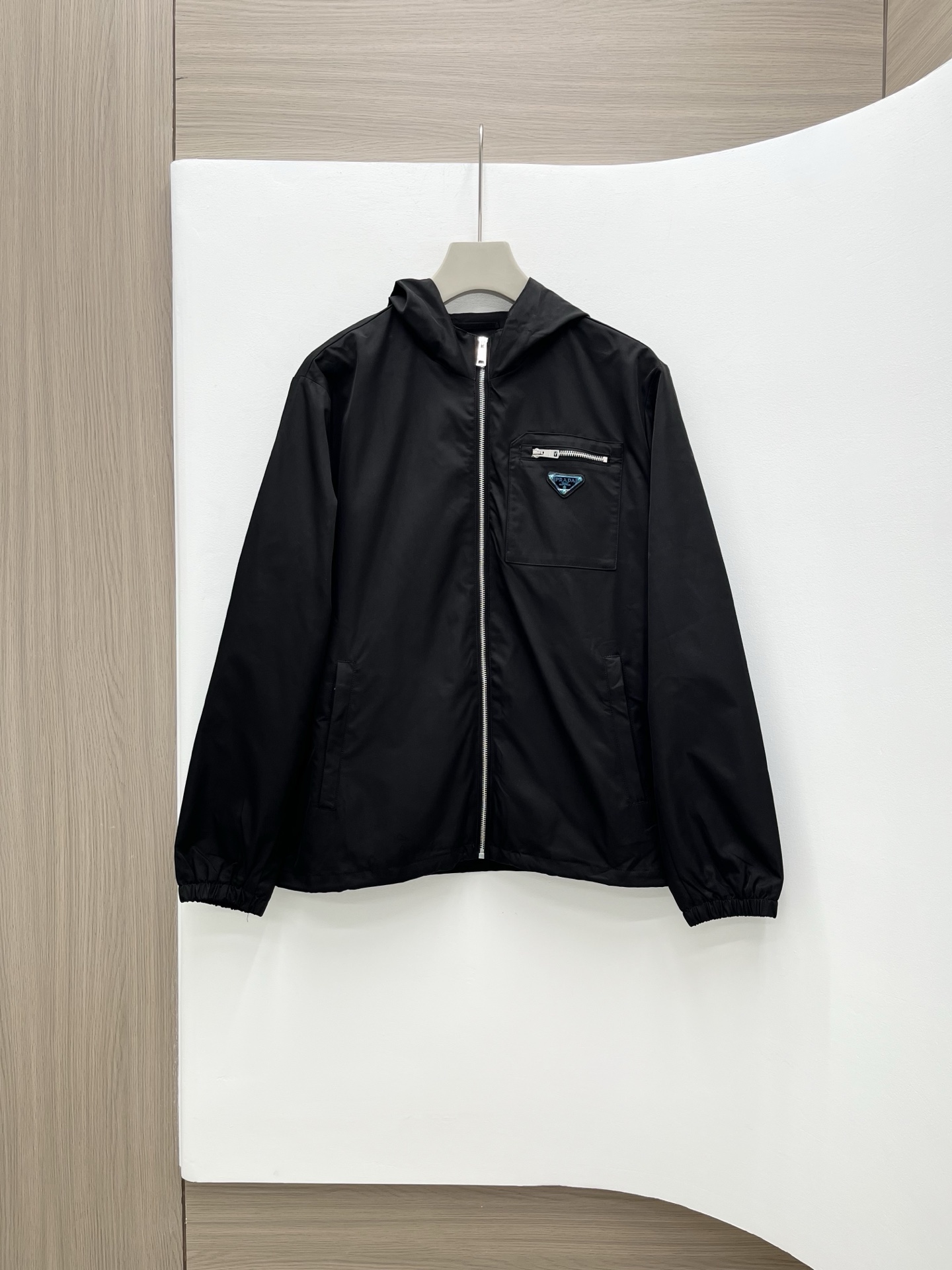 _dq99s7KIiIENFq6XBe7MBNbq3wsWeVhg76bwZDA