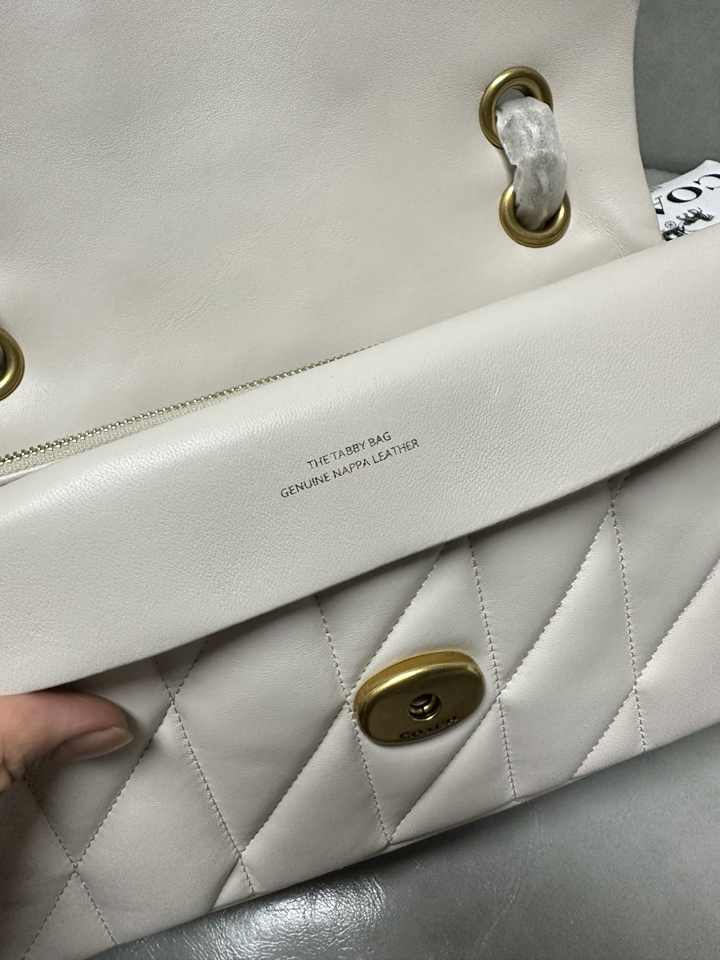 Coach ～纯原Coach 蔻驰CP150 Quilting Tabby26系列单肩斜挎酒神包