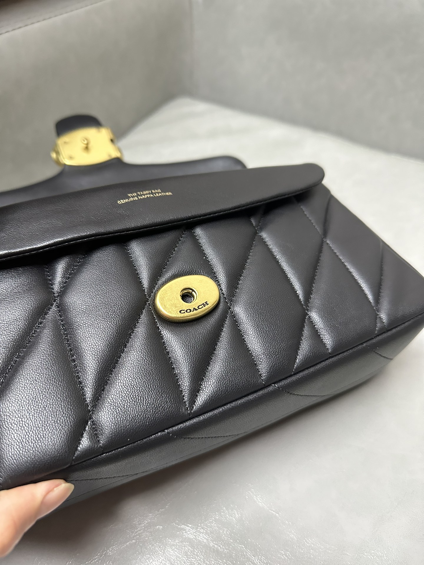 Coach ～纯原Coach 蔻驰CP150 Quilting Tabby26系列单肩斜挎酒神包