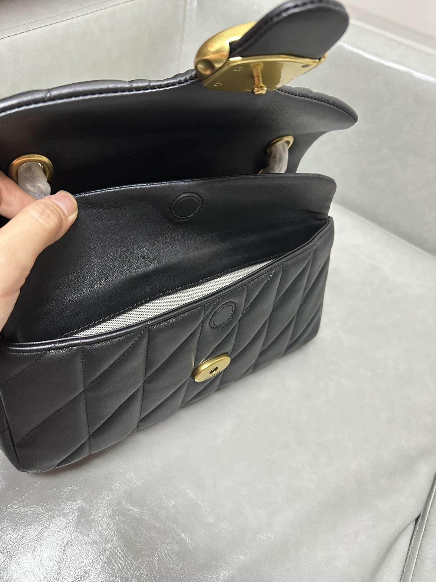 Coach ～纯原Coach 蔻驰CP150 Quilting Tabby26系列单肩斜挎酒神包