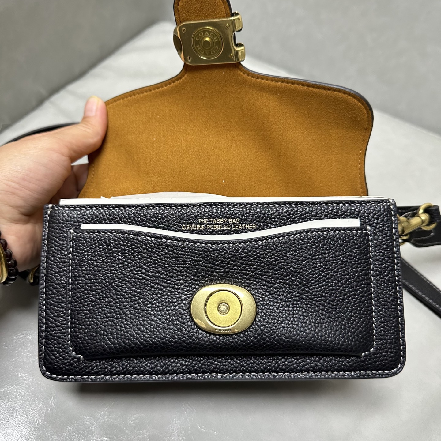 Coach 纯 Coach蔻驰 CM546 tabby20系列风琴新酒神包腋下单肩包 头层牛皮材质