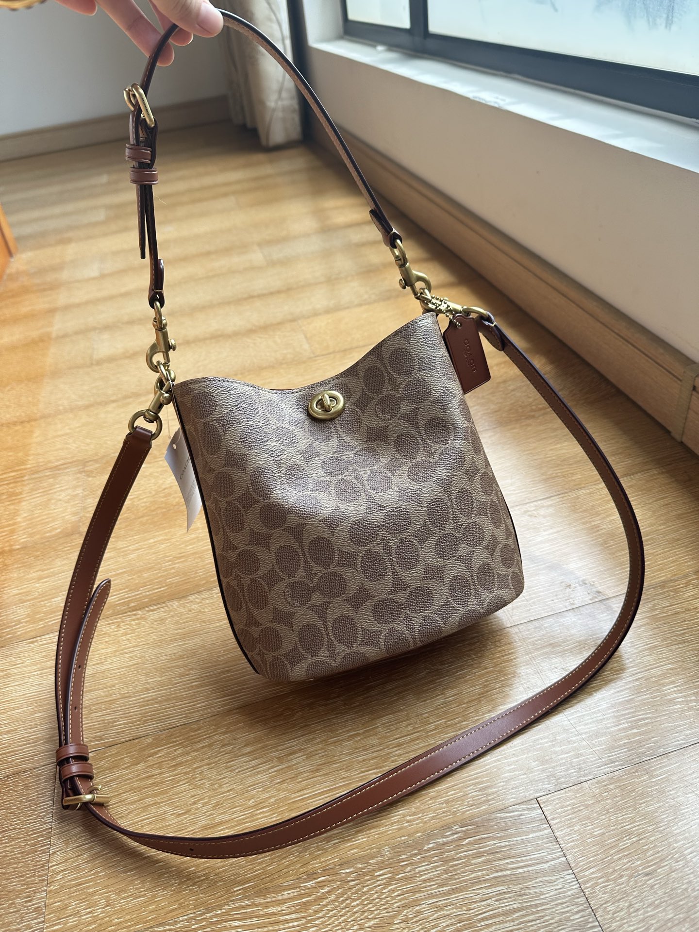 Coach ～纯原Coach蔻驰 CW602 Willow系列新款水桶包斜挎包