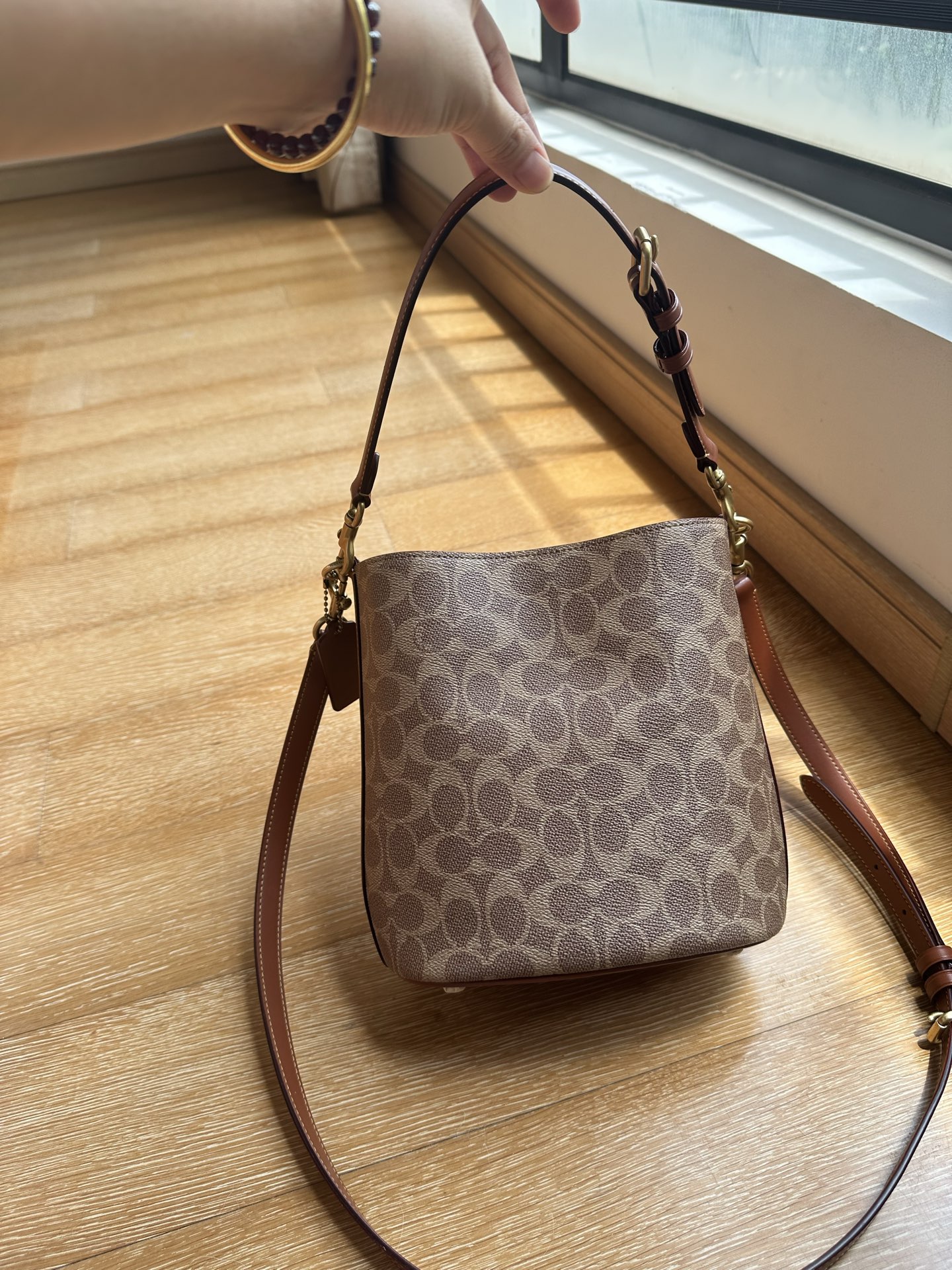 Coach ～纯原Coach蔻驰 CW602 Willow系列新款水桶包斜挎包