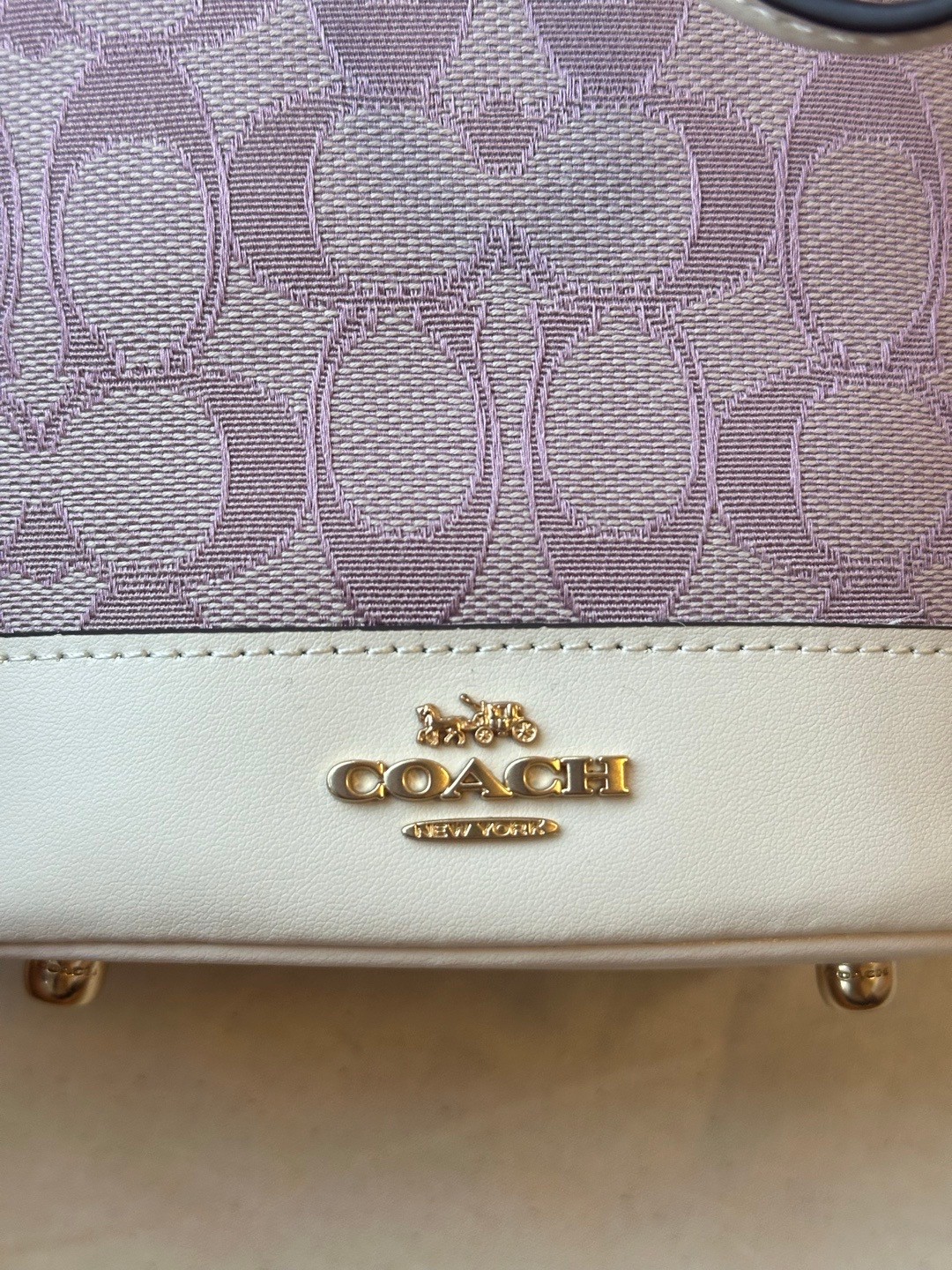 Coach ～原Coach蔻驰 CBS67 迷你mini Dempsey系列水桶包 提花织物配牛皮材质