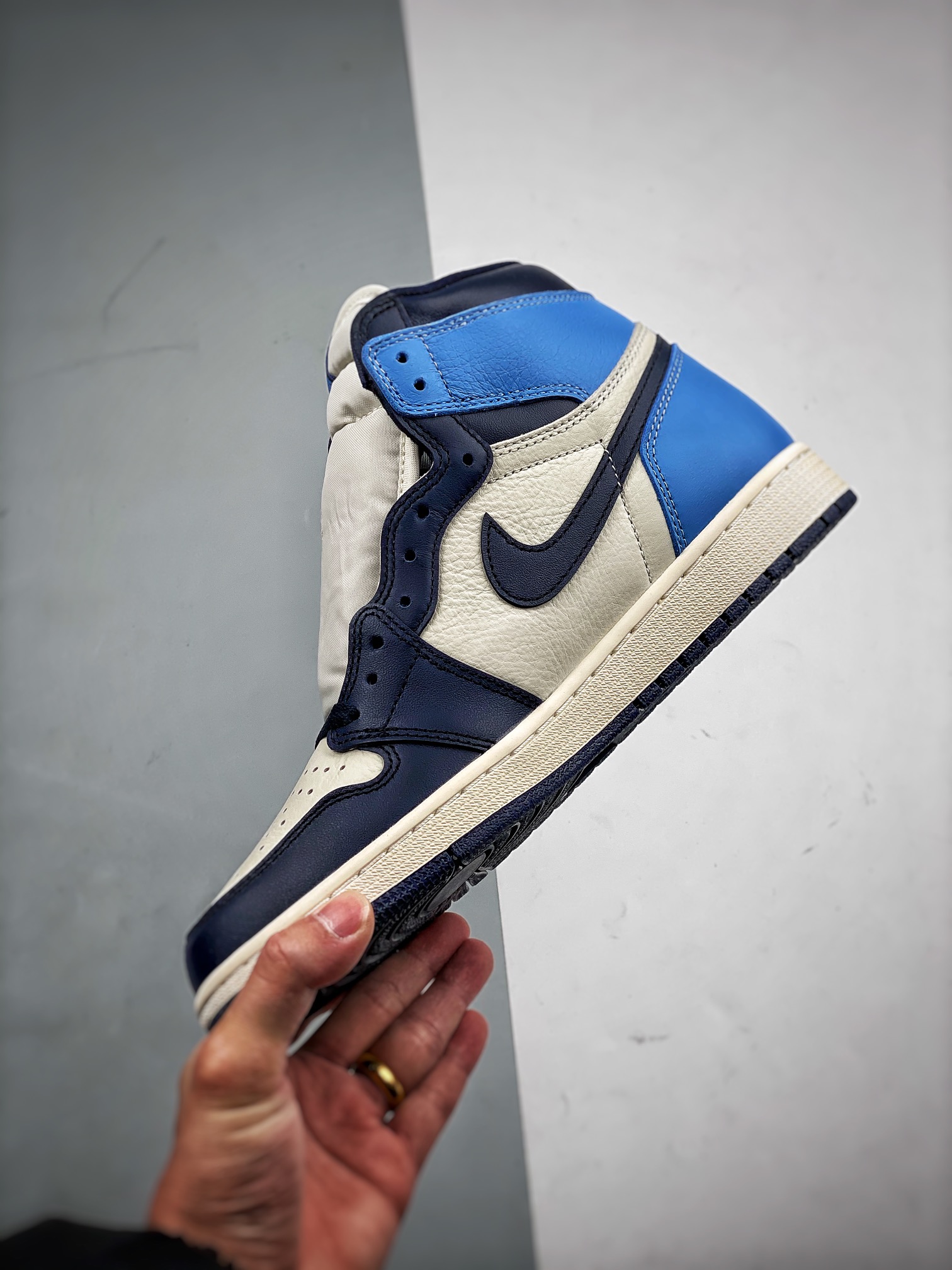 AJ1黑曜石尺码:36-47.5总裁S2出品-AirJordan1AJ1OGObsidian黑曜石555