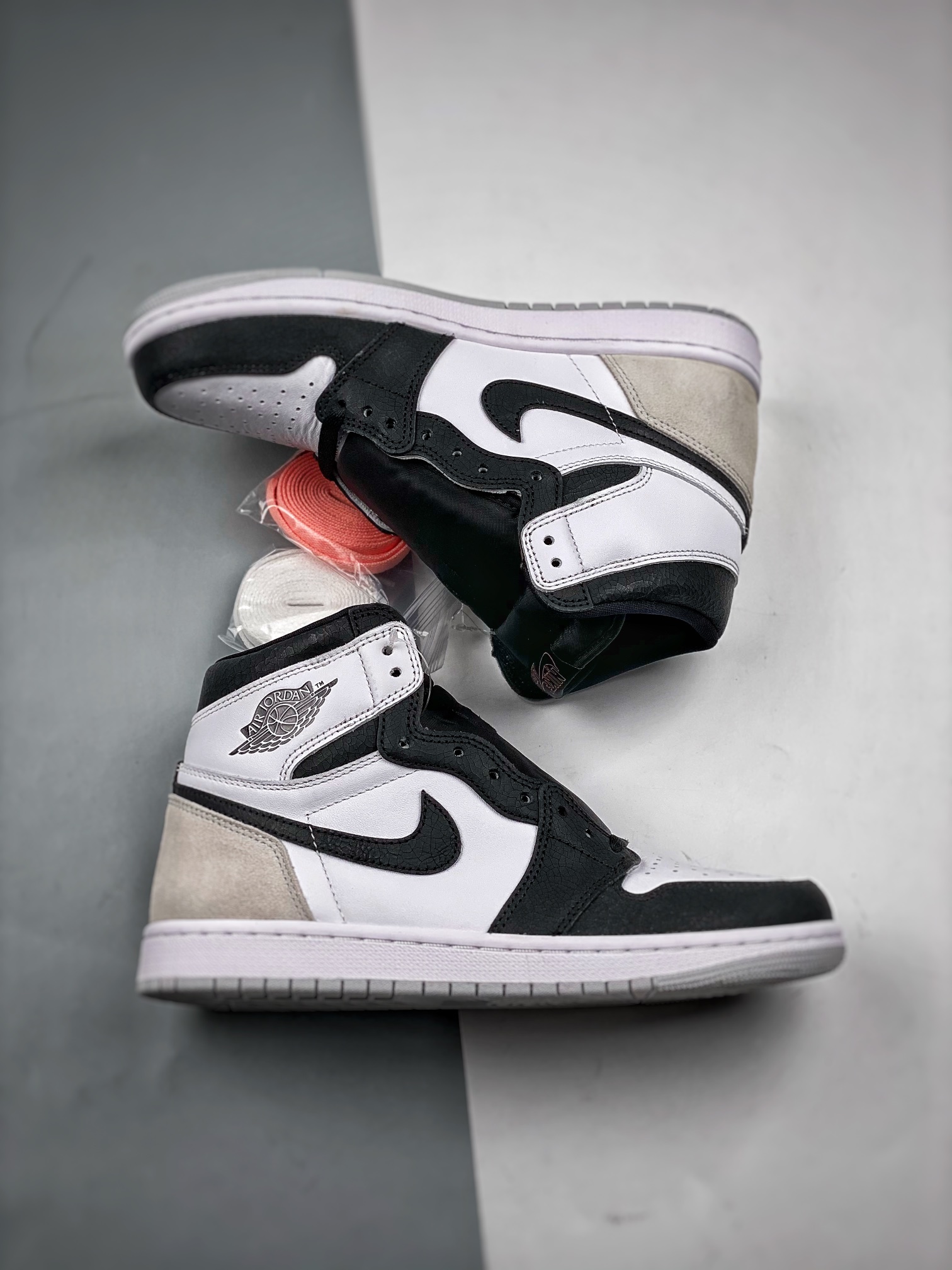 AJ1黑灰脚趾尺码40-47.5总裁S2版出品-AirJordan1RetroHighOG“Bleach