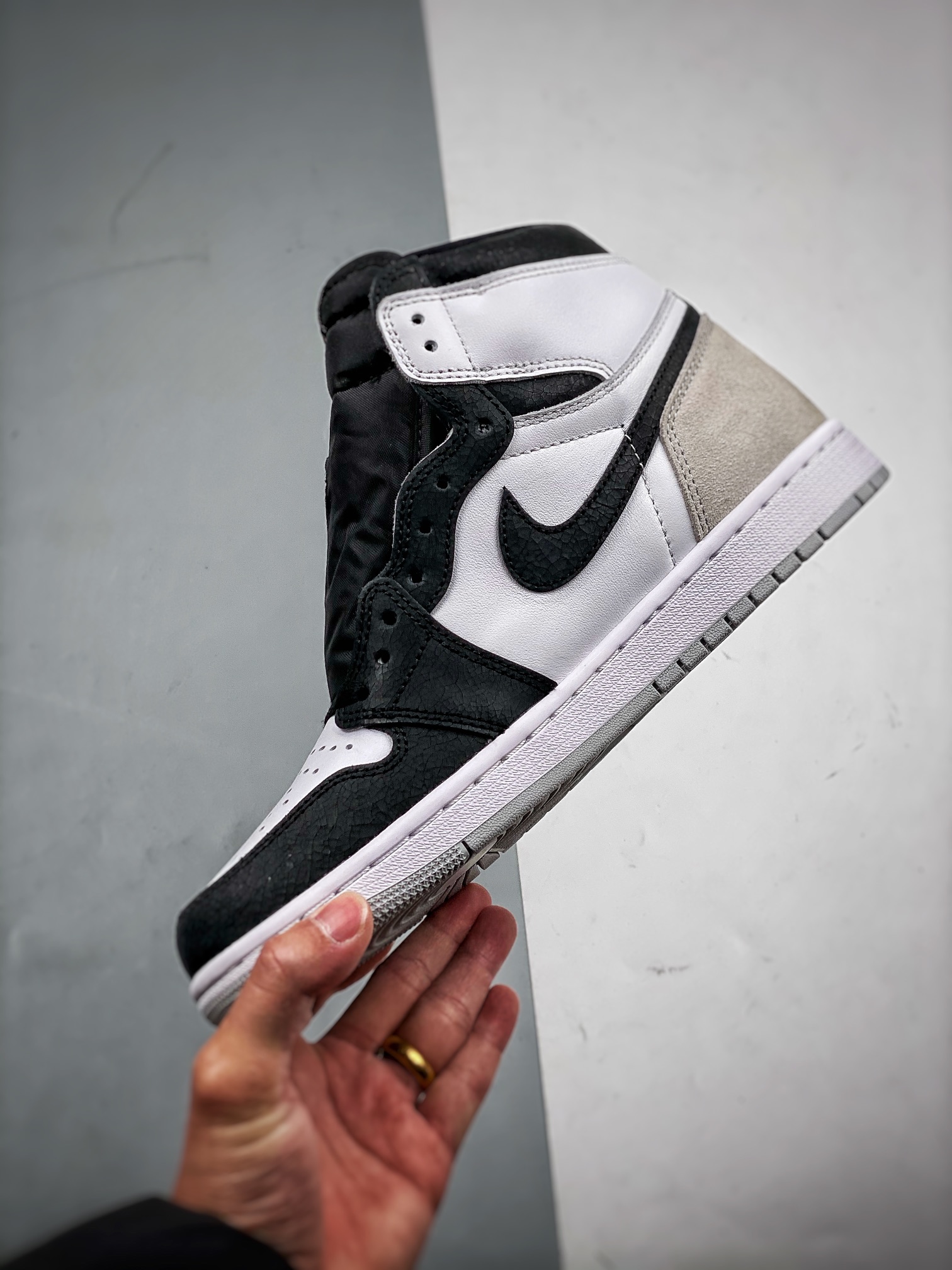 AJ1黑灰脚趾尺码40-47.5总裁S2版出品-AirJordan1RetroHighOG“Bleach