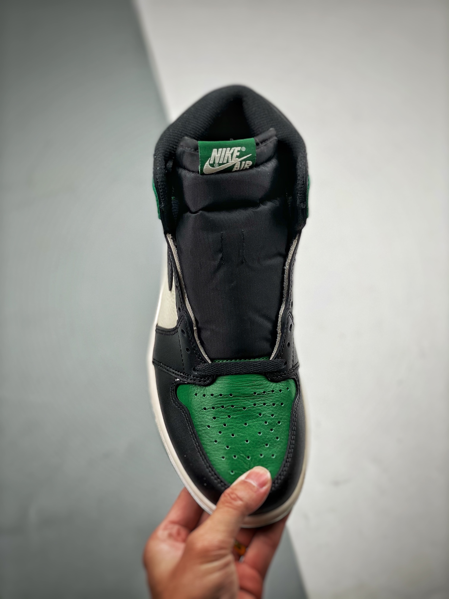 AJ1黑绿脚趾尺码40-47.5总裁S2版出品-AirJordan1RetroHighPineGreen