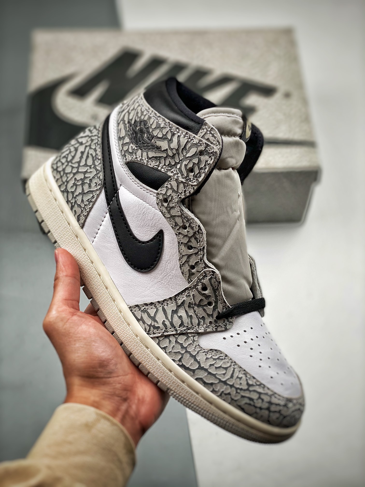 AJ1白黑鞋码40-47.5总裁S2版出品-AirJordan1HighOG“WhiteCement”爆