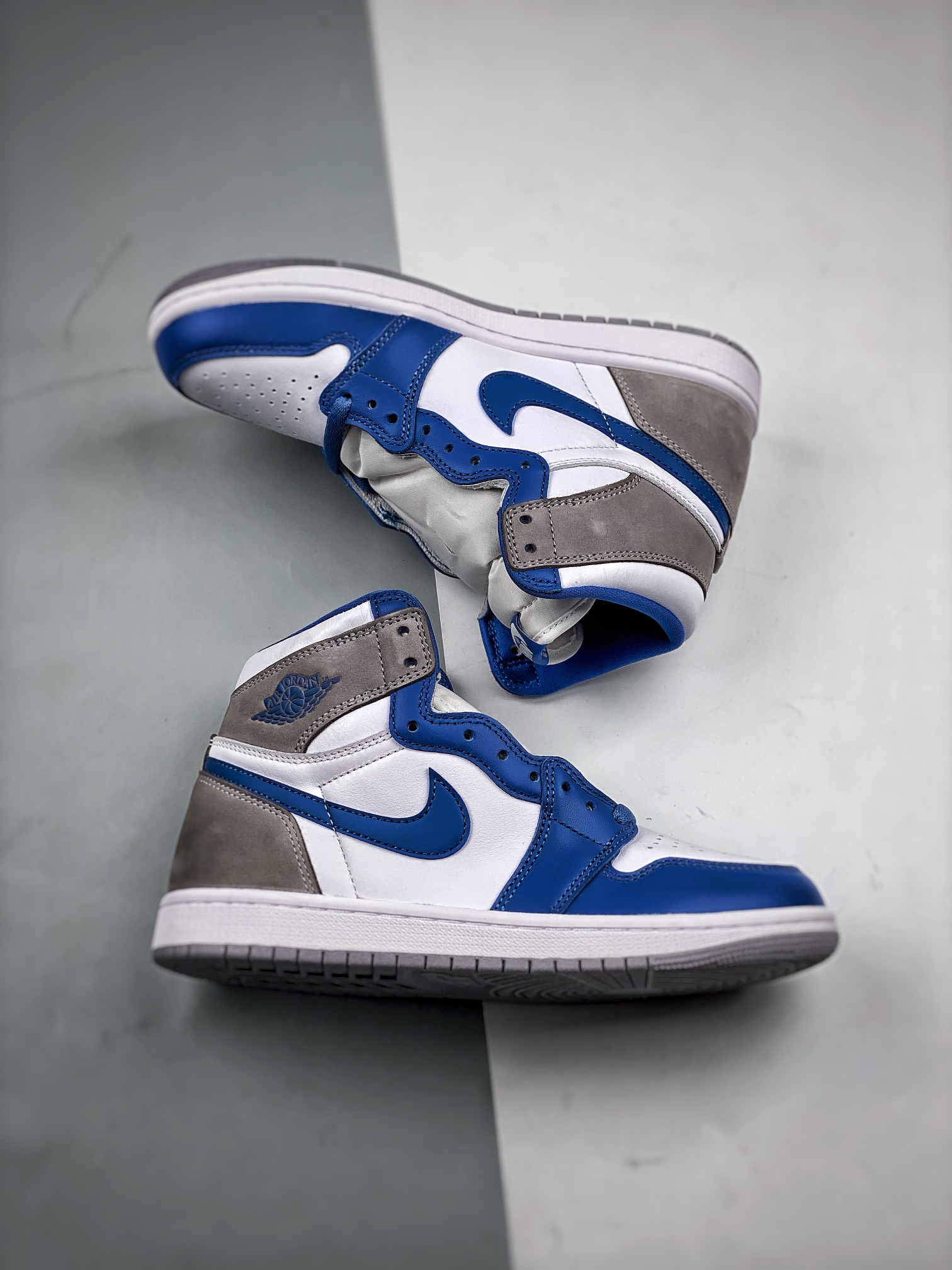 AJ1蓝白尺码:40-47.5总裁S2版出品-AirJordan1HighAJ1蓝白真兰高帮复古篮球鞋D