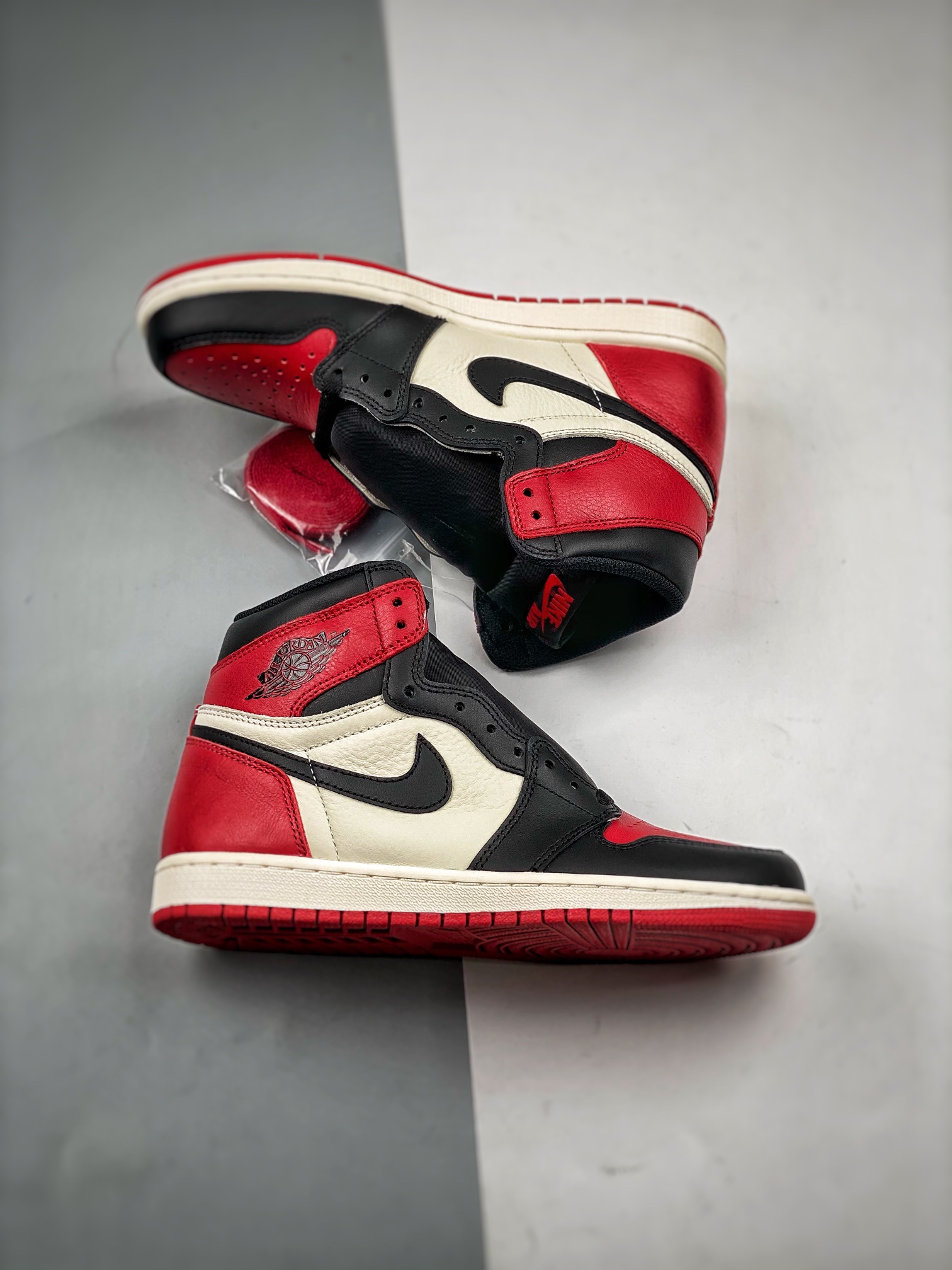 AJ1黑红脚趾鞋码36-47.5总裁S2版出品-AirJordan1RetroHighBredToe黑红