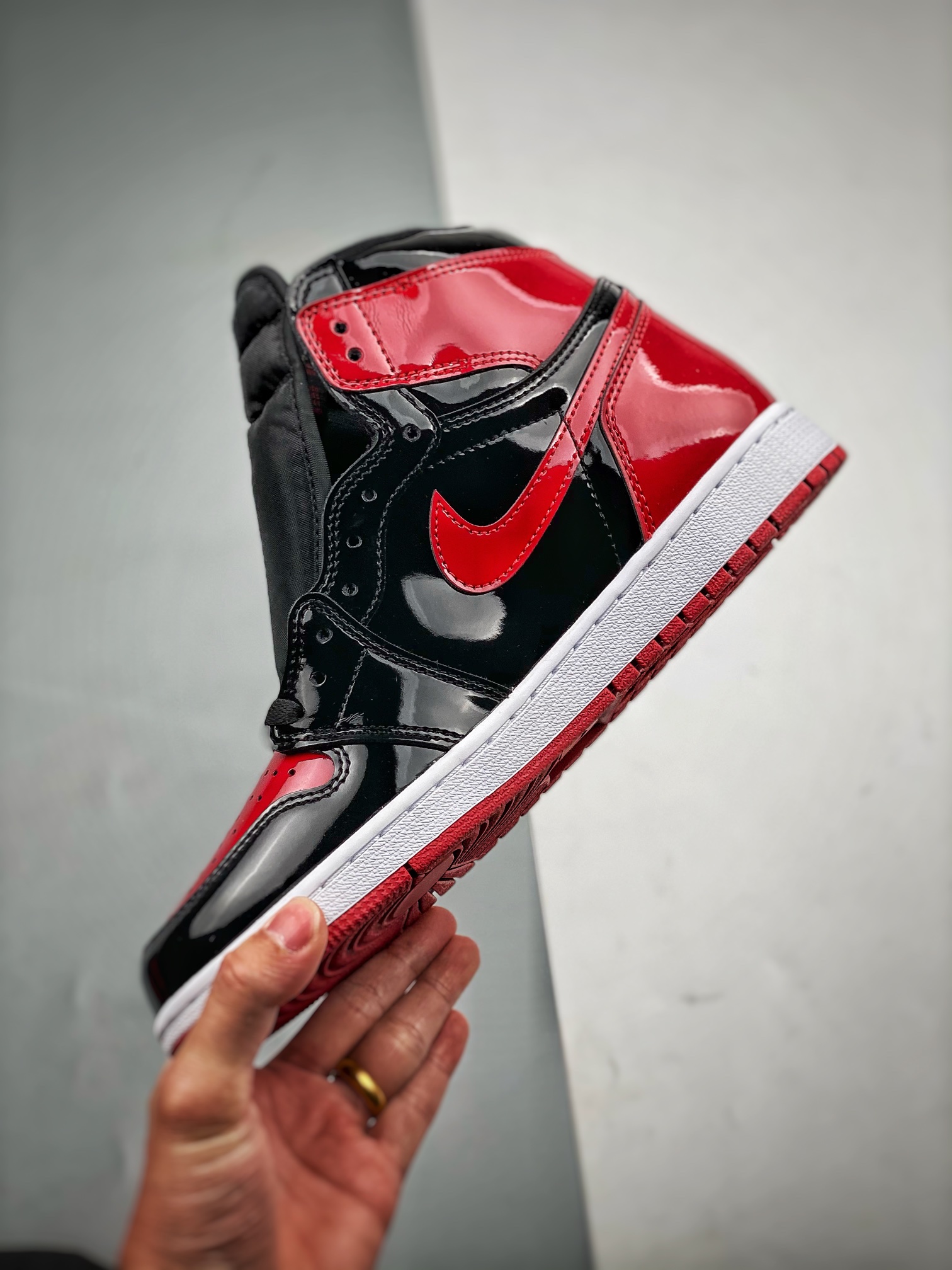 AJ1红漆皮尺码36-47.5总裁S2版出品-AirJordan1“BredPatent”红漆皮全明星5