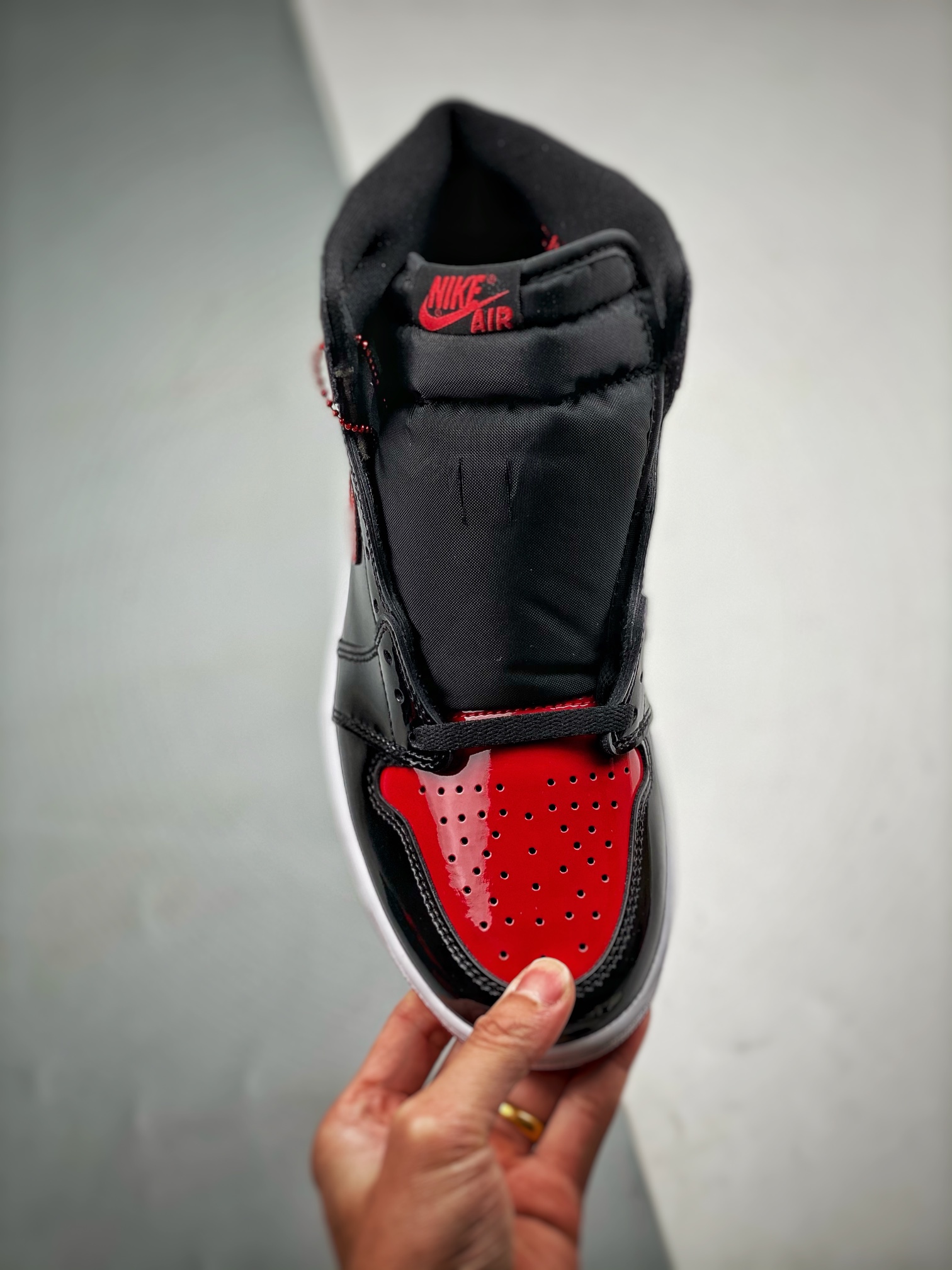 AJ1红漆皮尺码36-47.5总裁S2版出品-AirJordan1“BredPatent”红漆皮全明星5