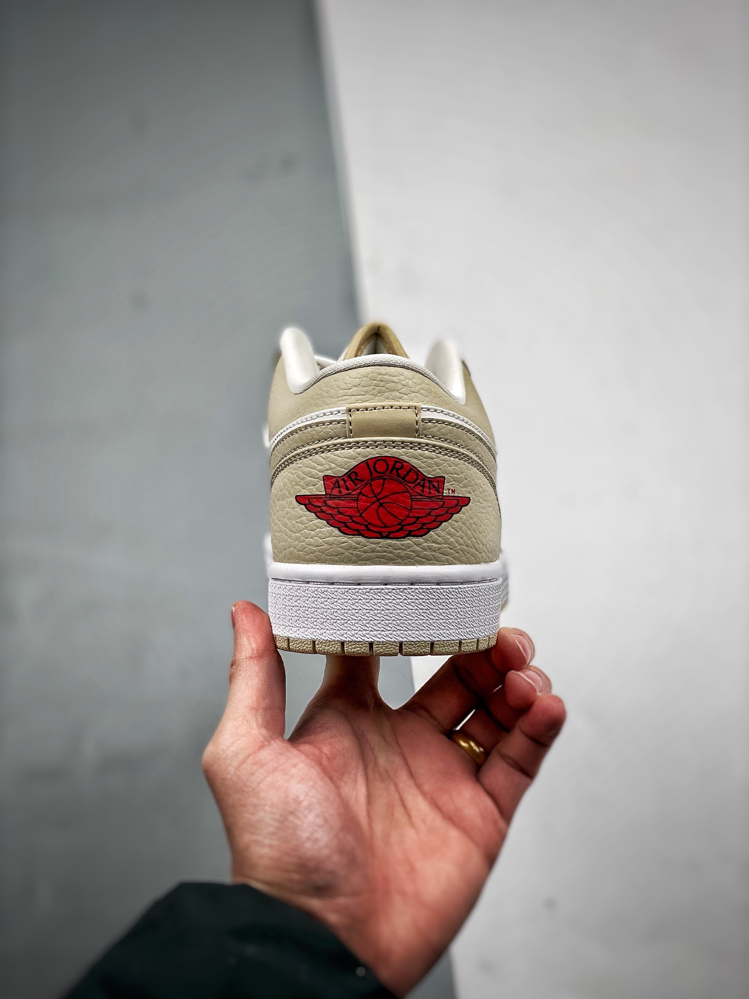 支持放店AirJordan1LowSE帆白黄大厂纯原生产线出品全新开发原鞋比对匹配率98%原楦原纸板开发