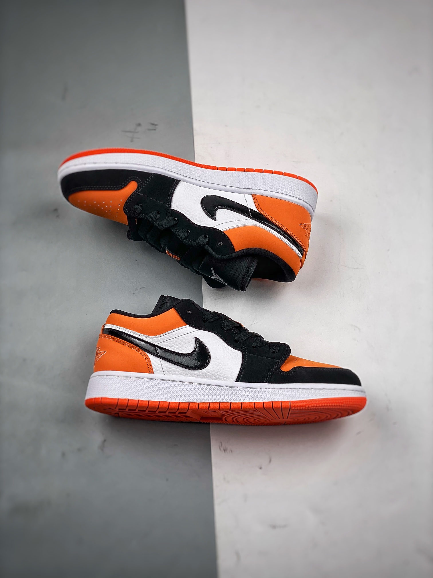 支持放店AirJordan1LowShatteredBackboard白橙扣碎大厂纯原生产线出品全新开发