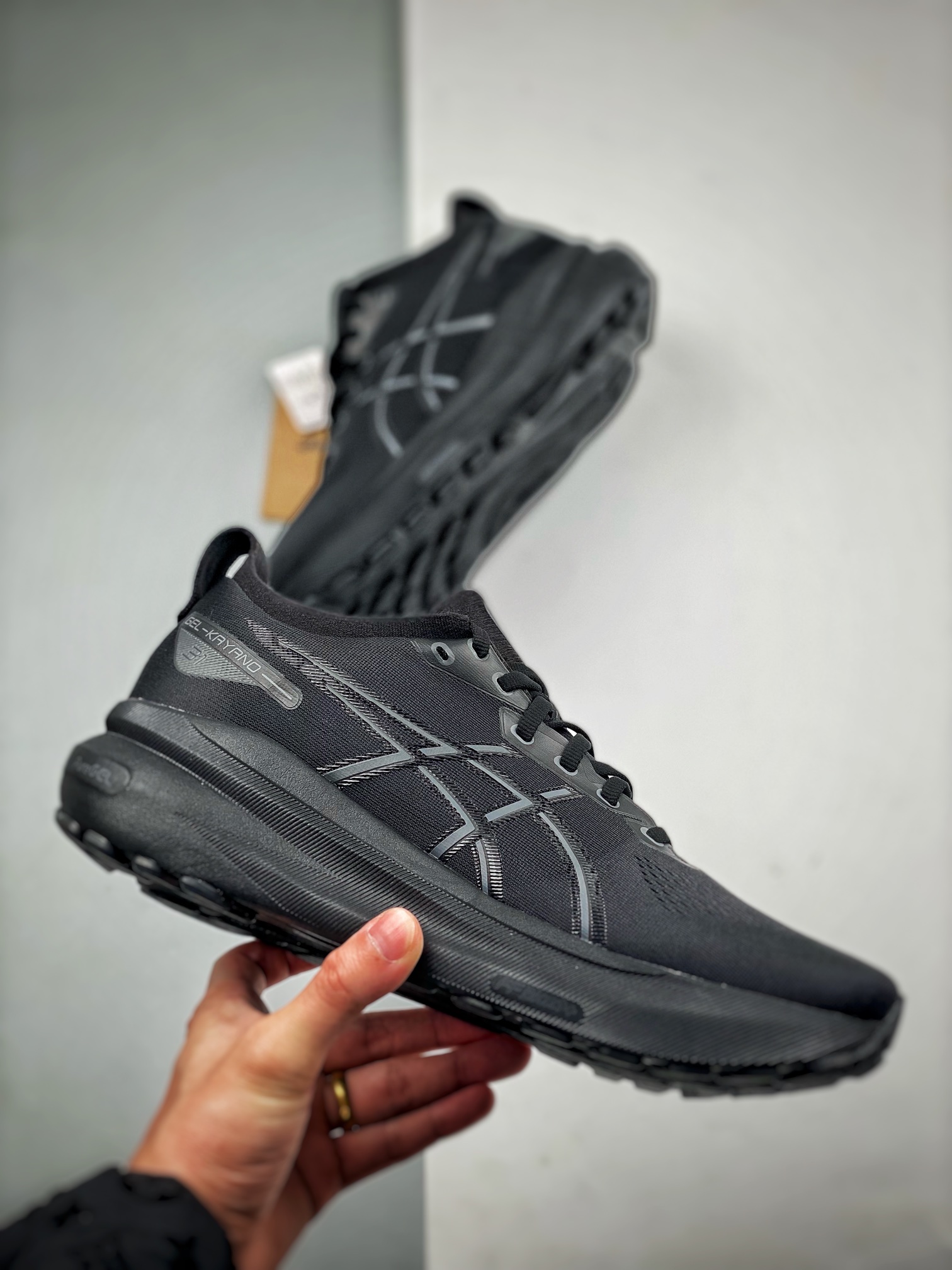 AsicsGel-Kayano31亚瑟士运动休闲透气专业跑鞋GEL-KAYANO31可提供出众的稳定性与