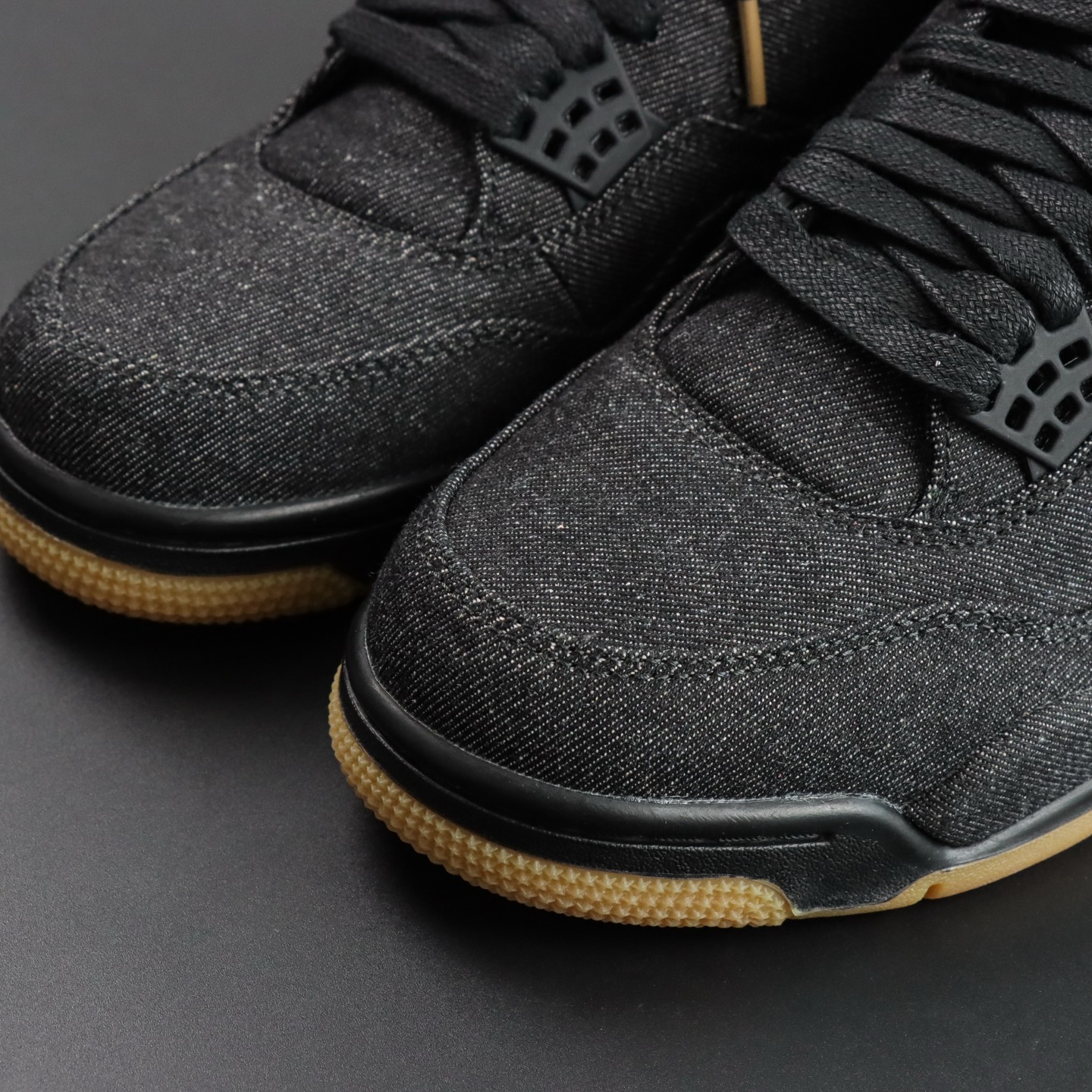 Levi's x Air Jordan 4 Black Denim Sneakers Limited Edition 7 i1746445724290 6655 0 6