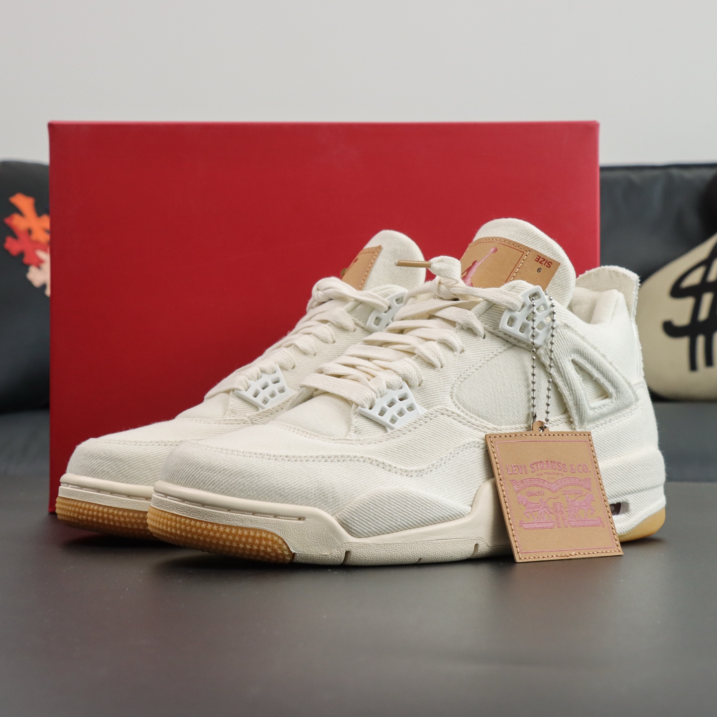 Air Jordan 4 Levi's White: Premium Quality, Authentic Style 4 i1746445773576 9218 0 3