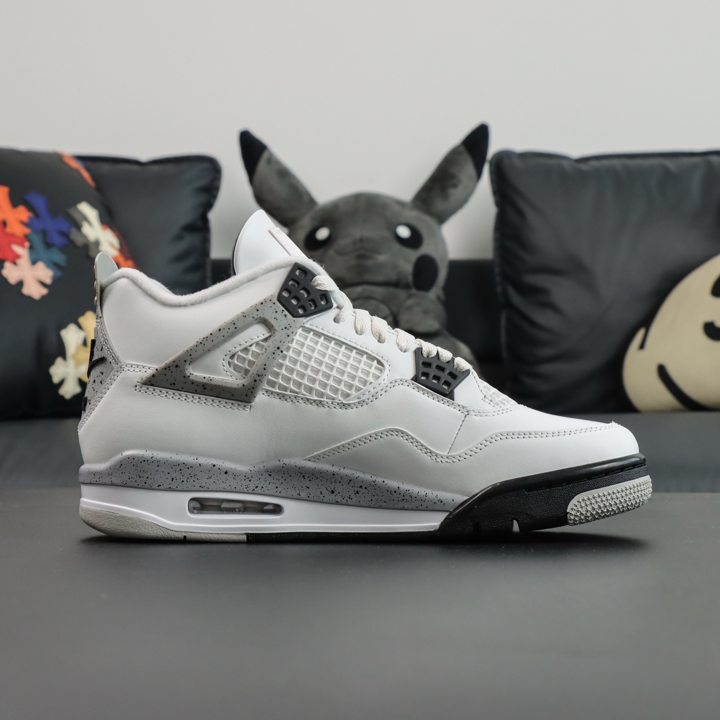 Air Jordan 4 Retro 'White Cement' - Iconic Style and Superior Comfort 6 i1746445831882 8735 0 5