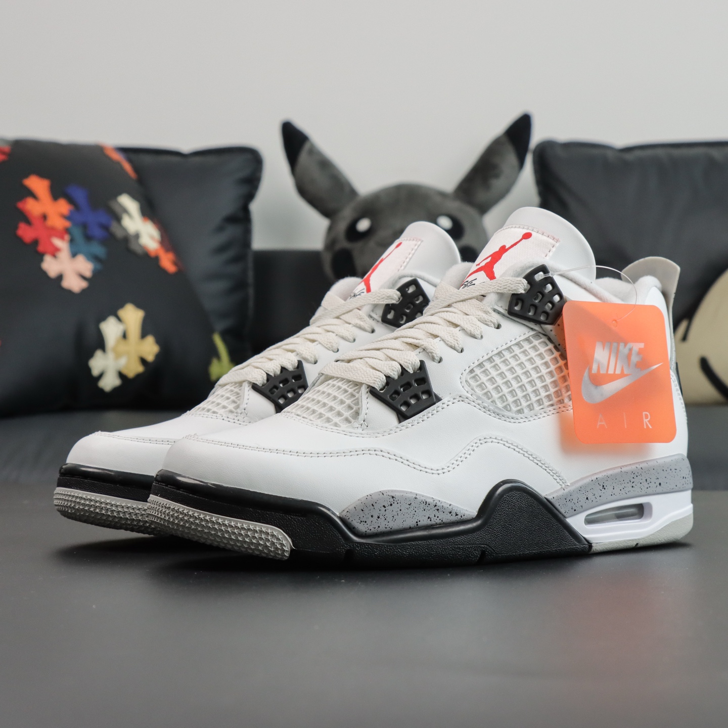 Air Jordan 4 Retro 'White Cement' - Iconic Style and Superior Comfort 1 i1746445831884 4012 0 0