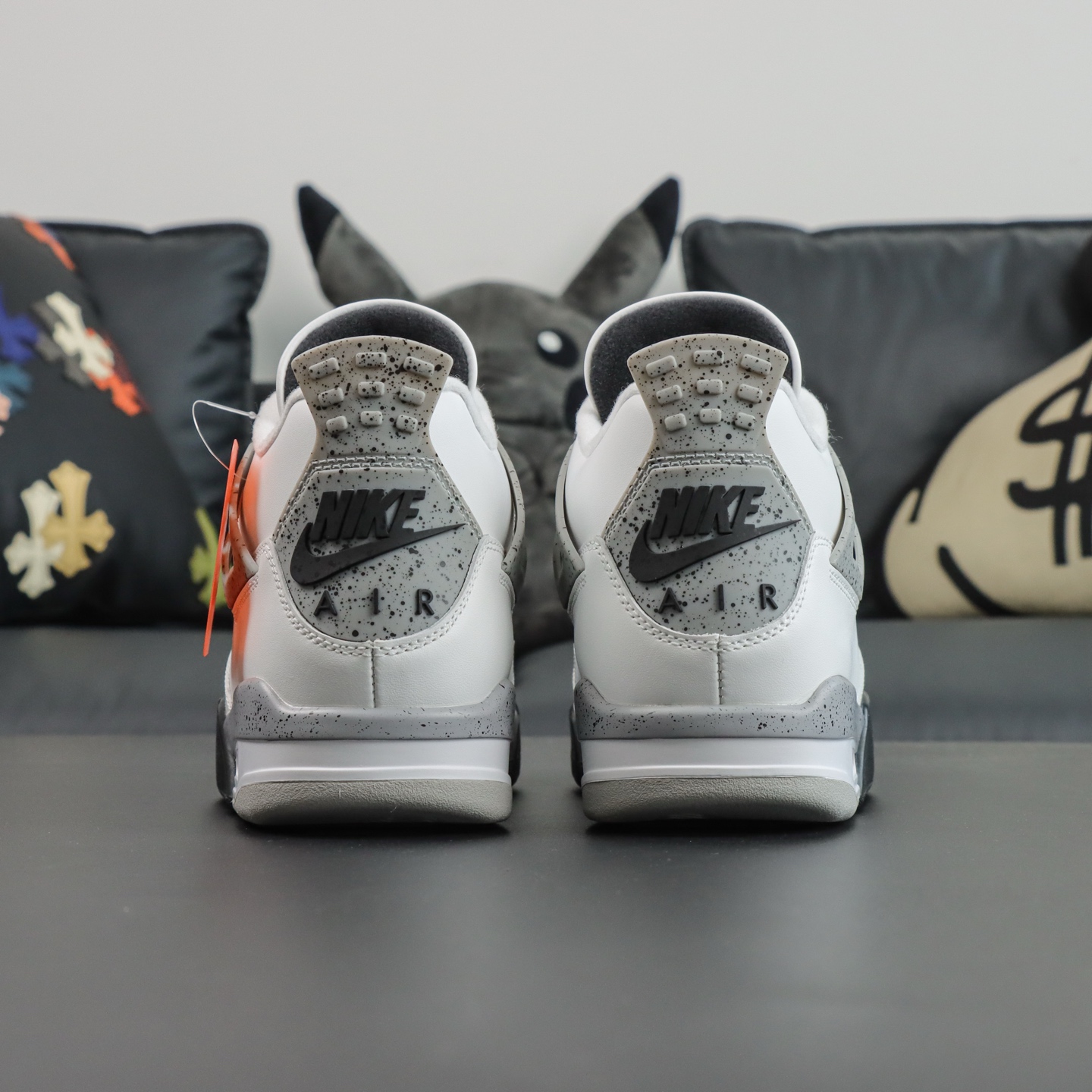 Air Jordan 4 Retro 'White Cement' - Iconic Style and Superior Comfort 2 i1746445833645 2379 0 1