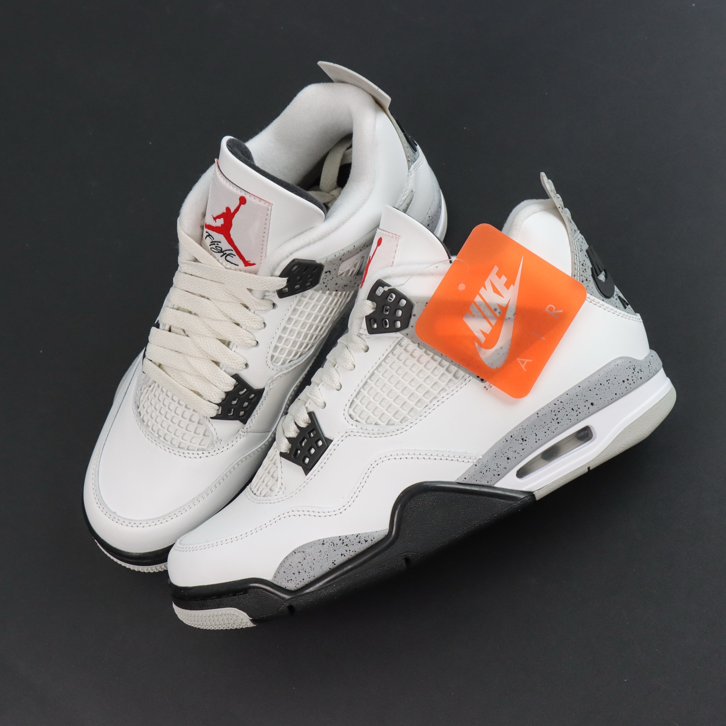 Air Jordan 4 Retro 'White Cement' - Iconic Style and Superior Comfort 9 i1746445833657 911 0 8