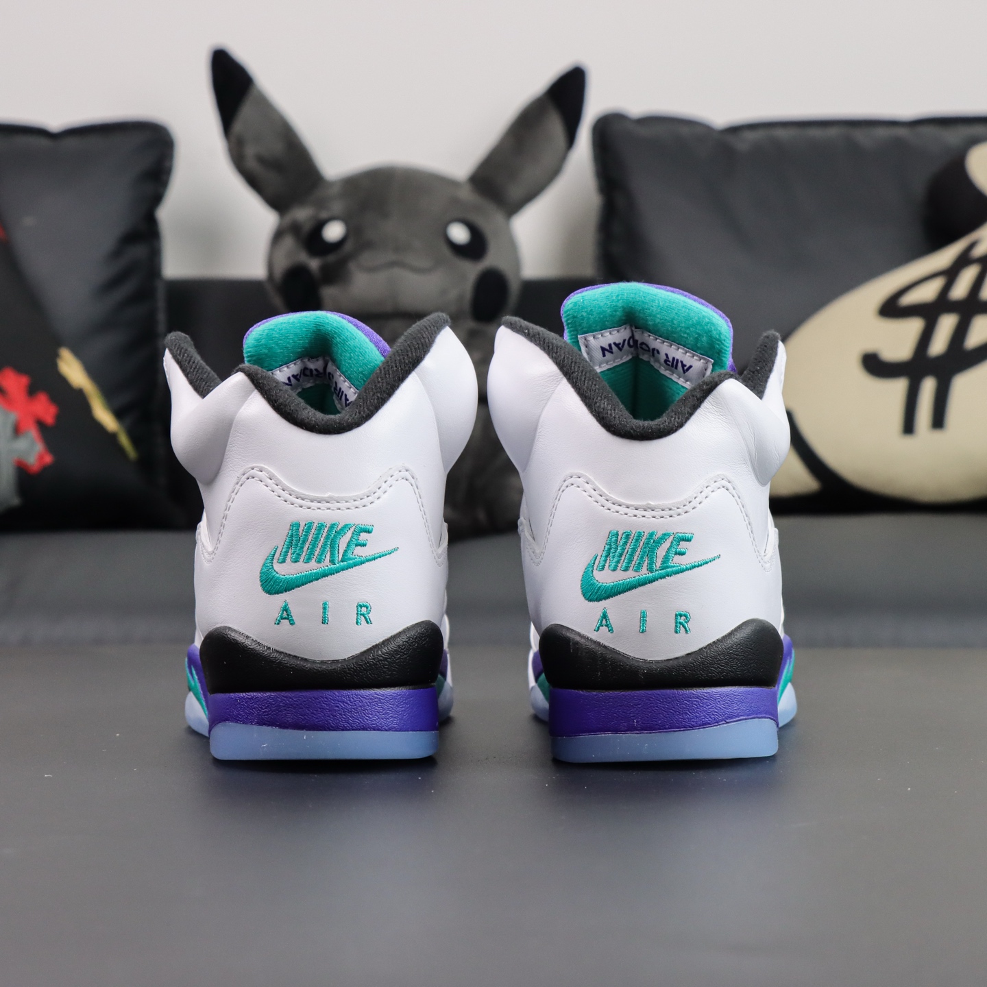 
Jordan Air Jordan 5 Retro Grape 白紫葡萄 女鞋 HQ7980-100
