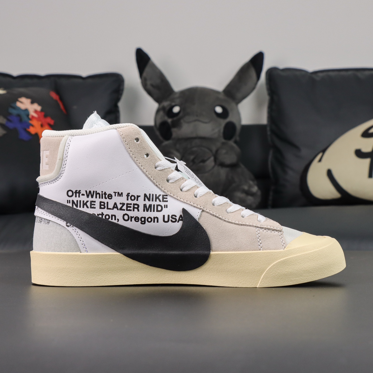  Off-White x NK Blazer Mid “The Ten” 米白色 AA3832-100
