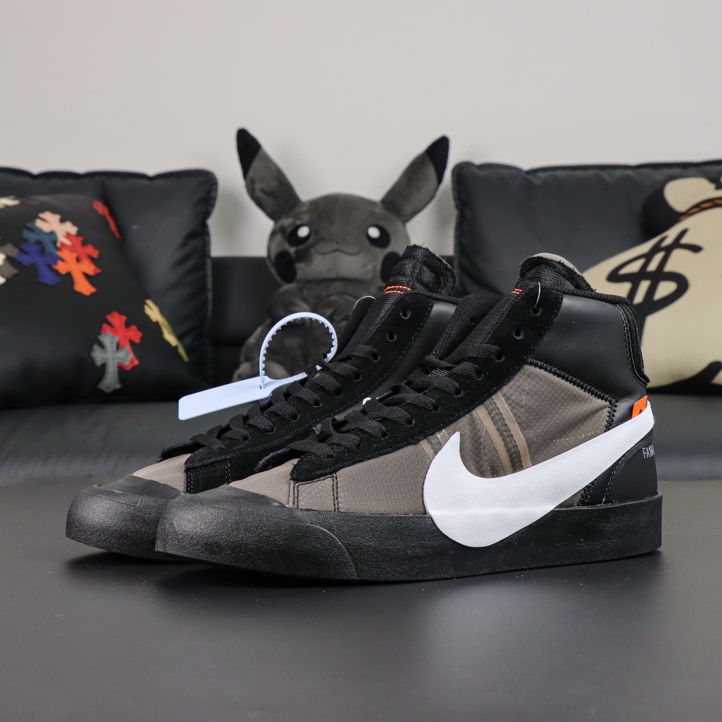  Off-White x NK Blazer Mid “Grim Reaper”黑白万圣节 AA3832