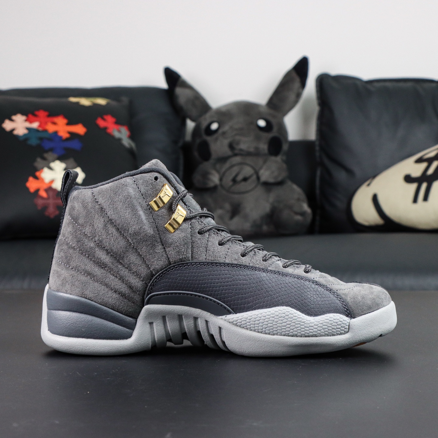 
Air Jordan 12 Retro Dark Grey
AJ12酷灰金扣 外贸纯原订单‼
S2纯原