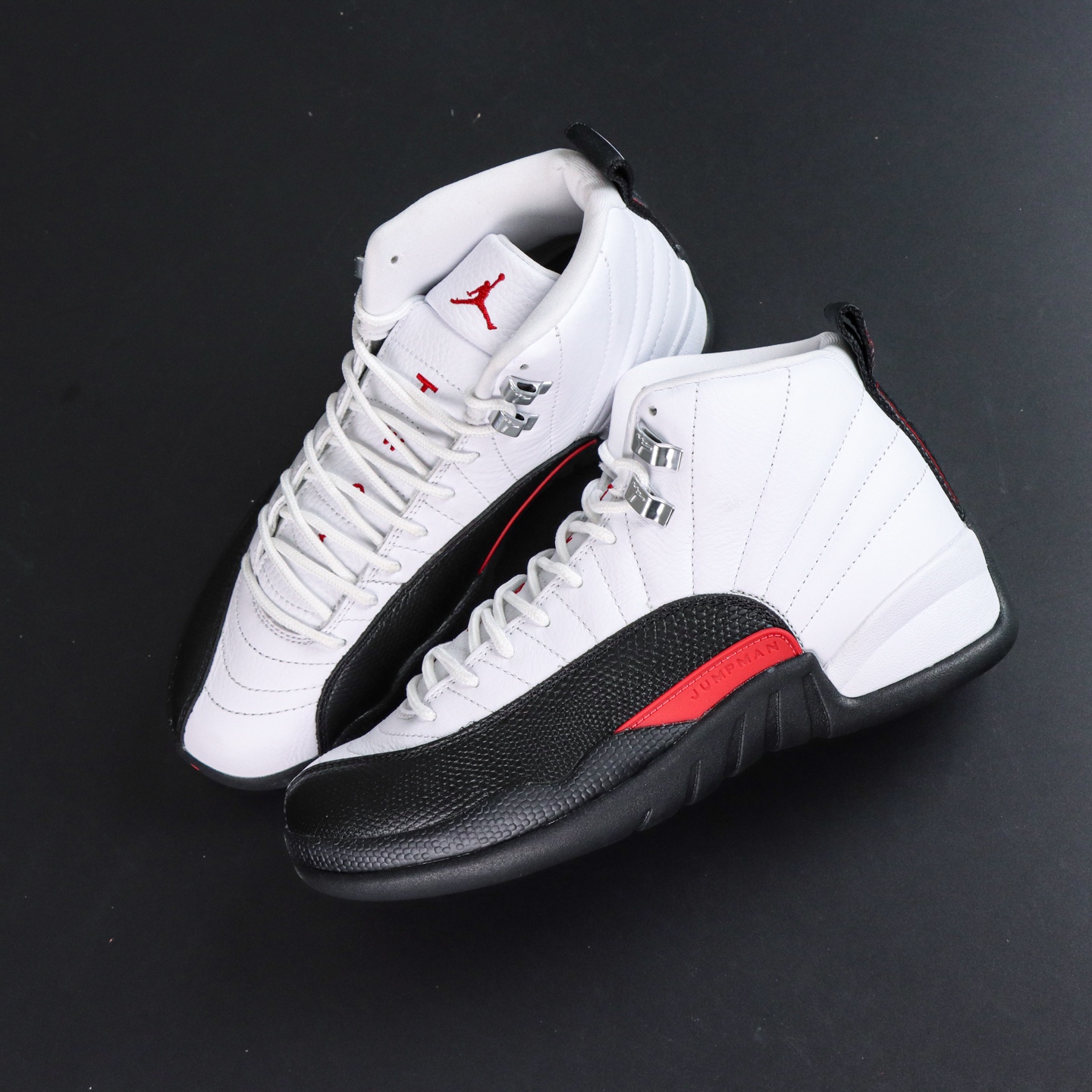 
Air Jordan 12 “Red Taxi”
AJ12白黑红 外贸纯原订单‼
S2纯原生产线出品

