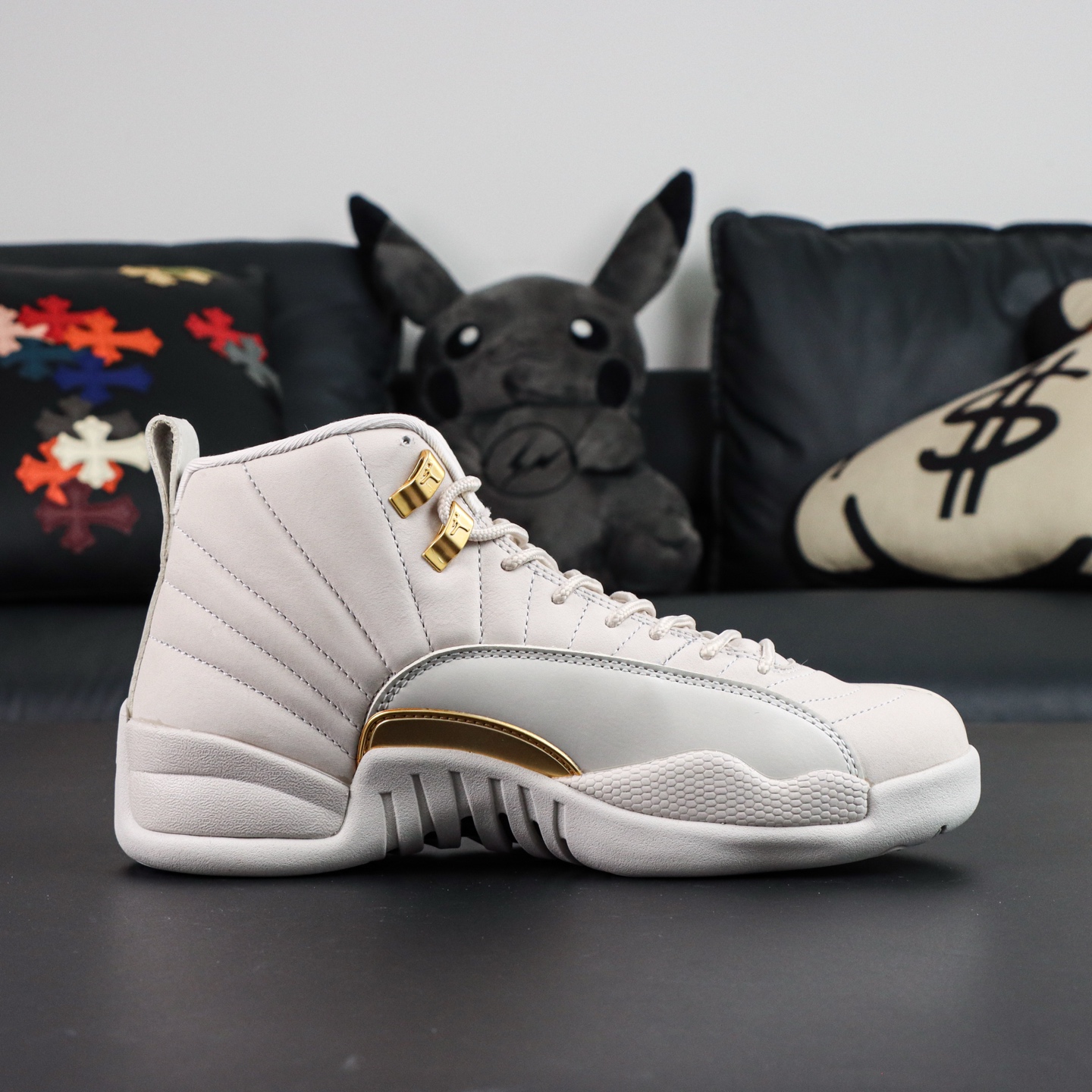 
Air Jordan 12 Retro “Phantom”幻影
AJ12幻影白金 外贸纯原订单‼
S2