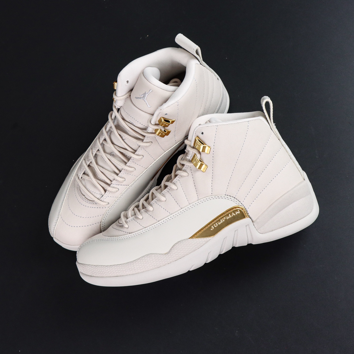
Air Jordan 12 Retro “Phantom”幻影
AJ12幻影白金 外贸纯原订单‼
S2
