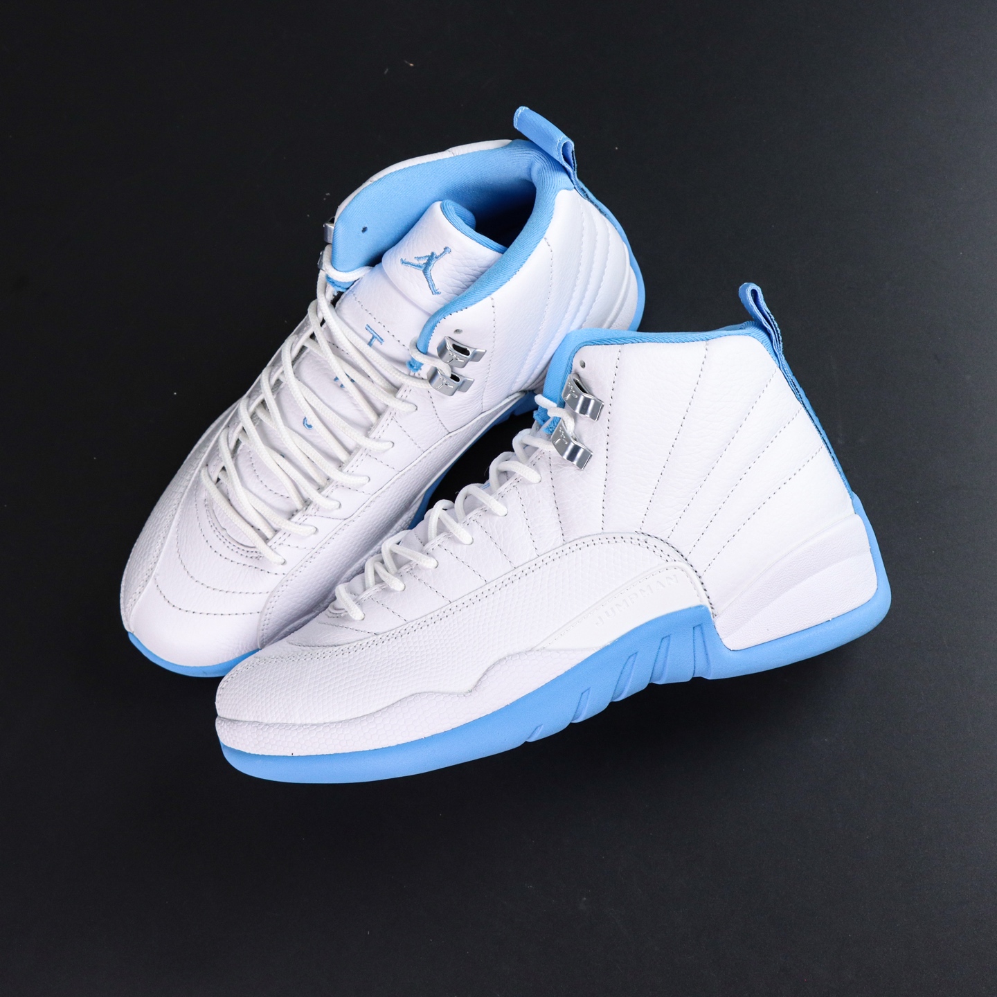 
Air Jordan 12 “MELO”
AJ12北卡蓝 外贸纯原订单‼
S2纯原生产线出品
原楦原纸