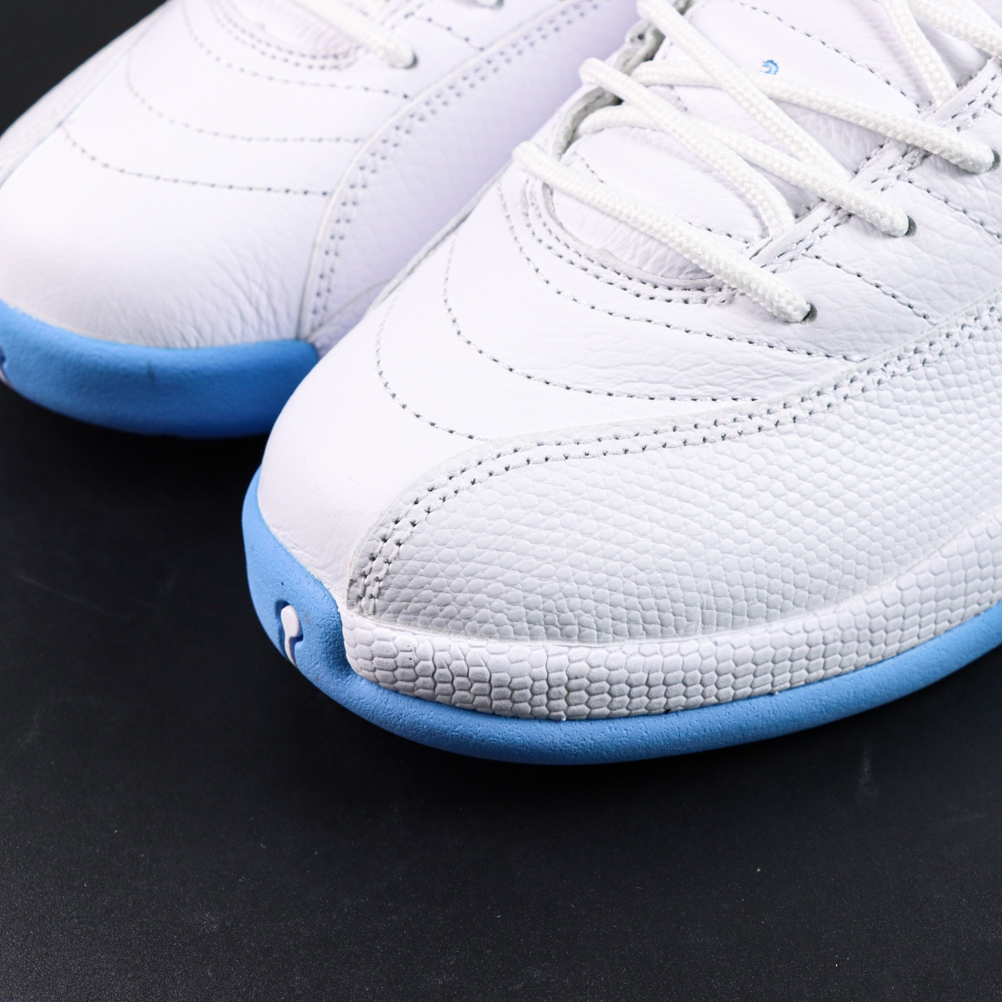 
Air Jordan 12 “MELO”
AJ12北卡蓝 外贸纯原订单‼
S2纯原生产线出品
原楦原纸