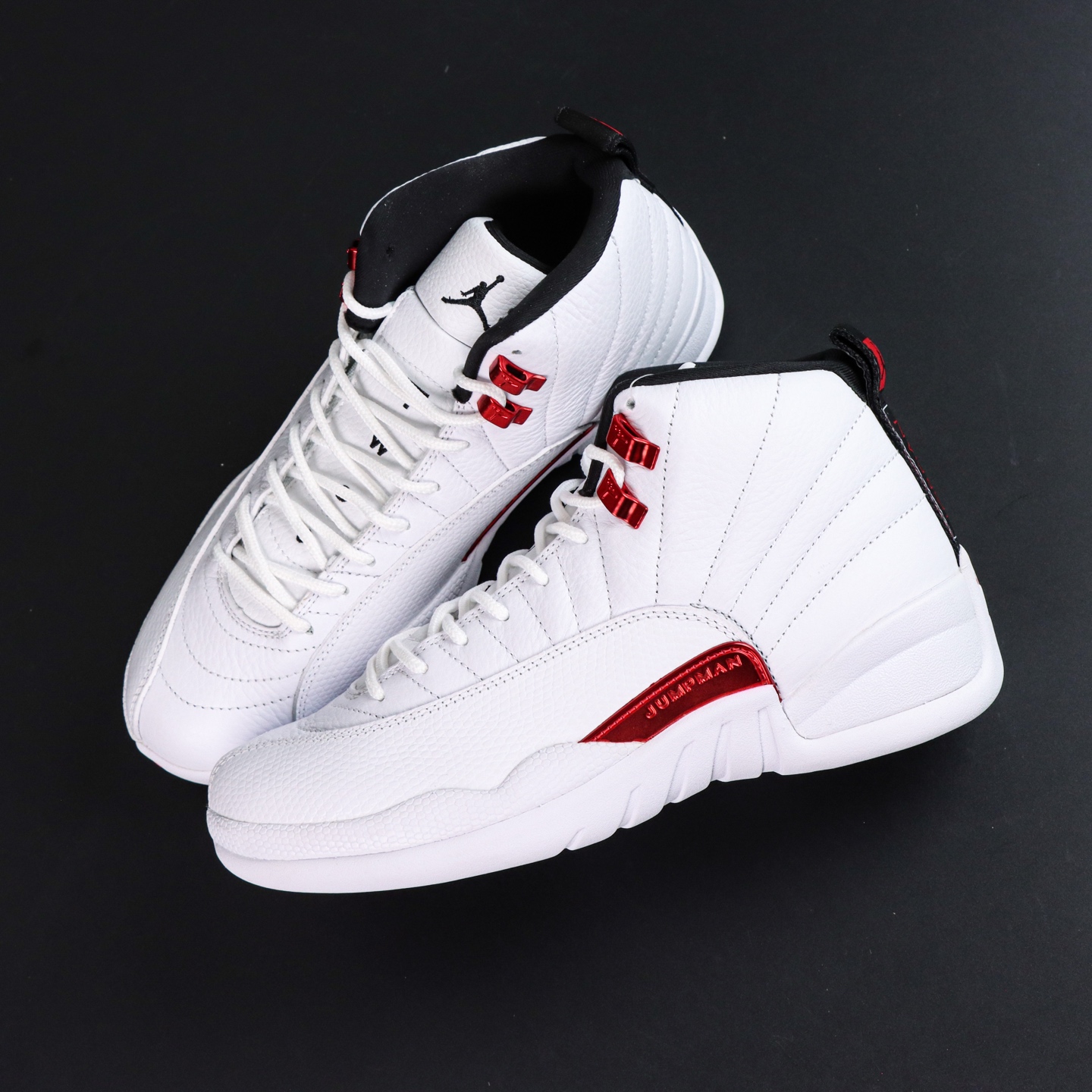 
Air Jordan 12 Retro “twist”
AJ12白红2021 外贸纯原订单‼
S2纯原