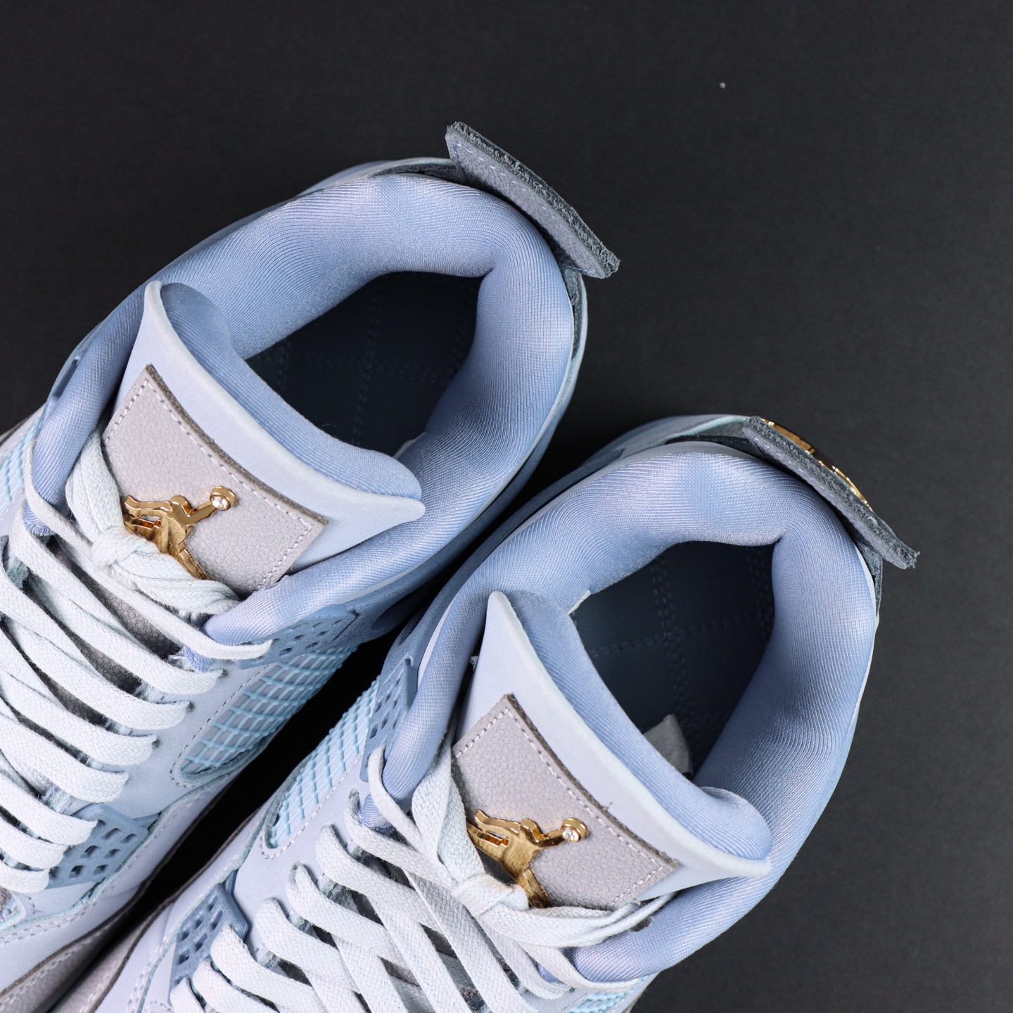 Air Jordan 4 Retro 'NCAA' UN Collaboration Blue (HV9204-407) Premium 8 i1753184815631 9017 0 7