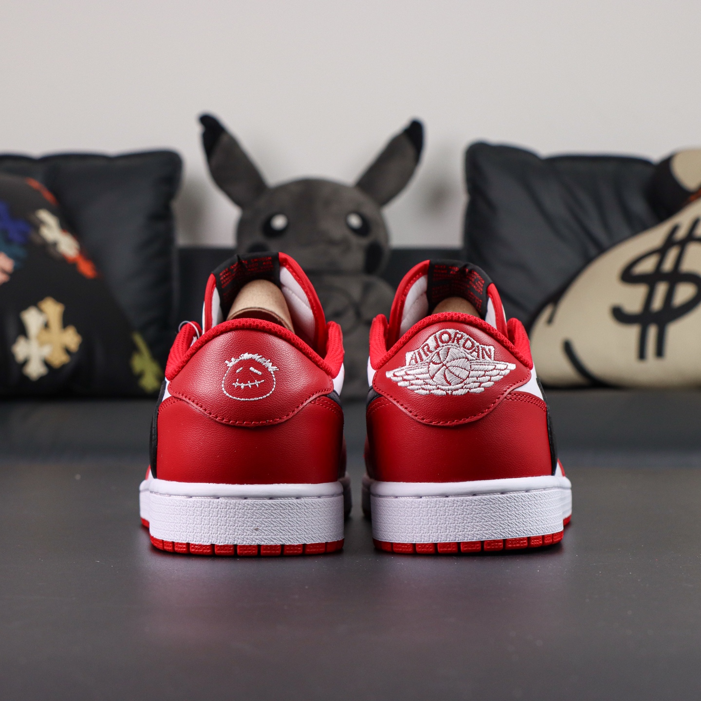 Travis Scott x Air Jordan 1 Low OG 'Reverse Mocha' - Limited Edition Sneakers Shoe 3 i1754049153685 3199 0 1