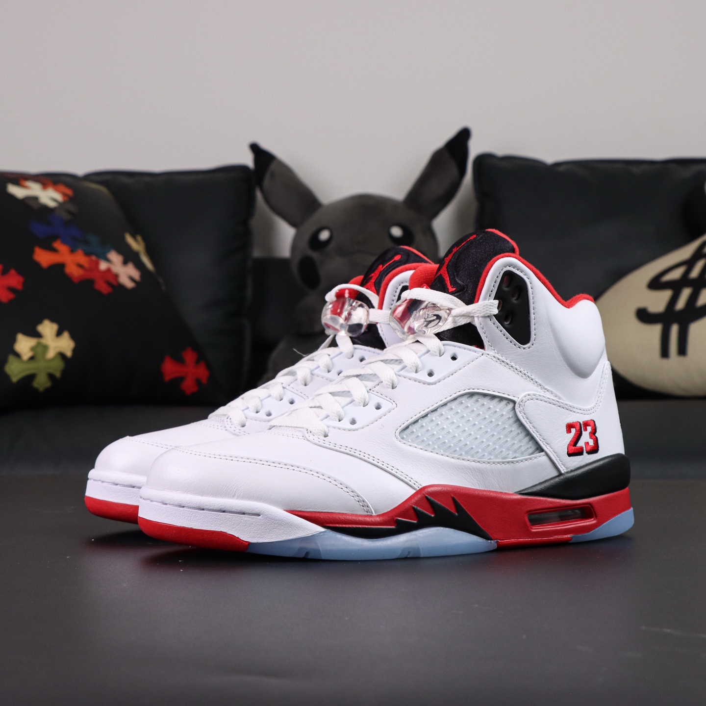 Air Jordan 5 Retro 'Fire Red' - Classic Style, Premium Comfort, Iconic Design 1 i1755686824268 280 0 0