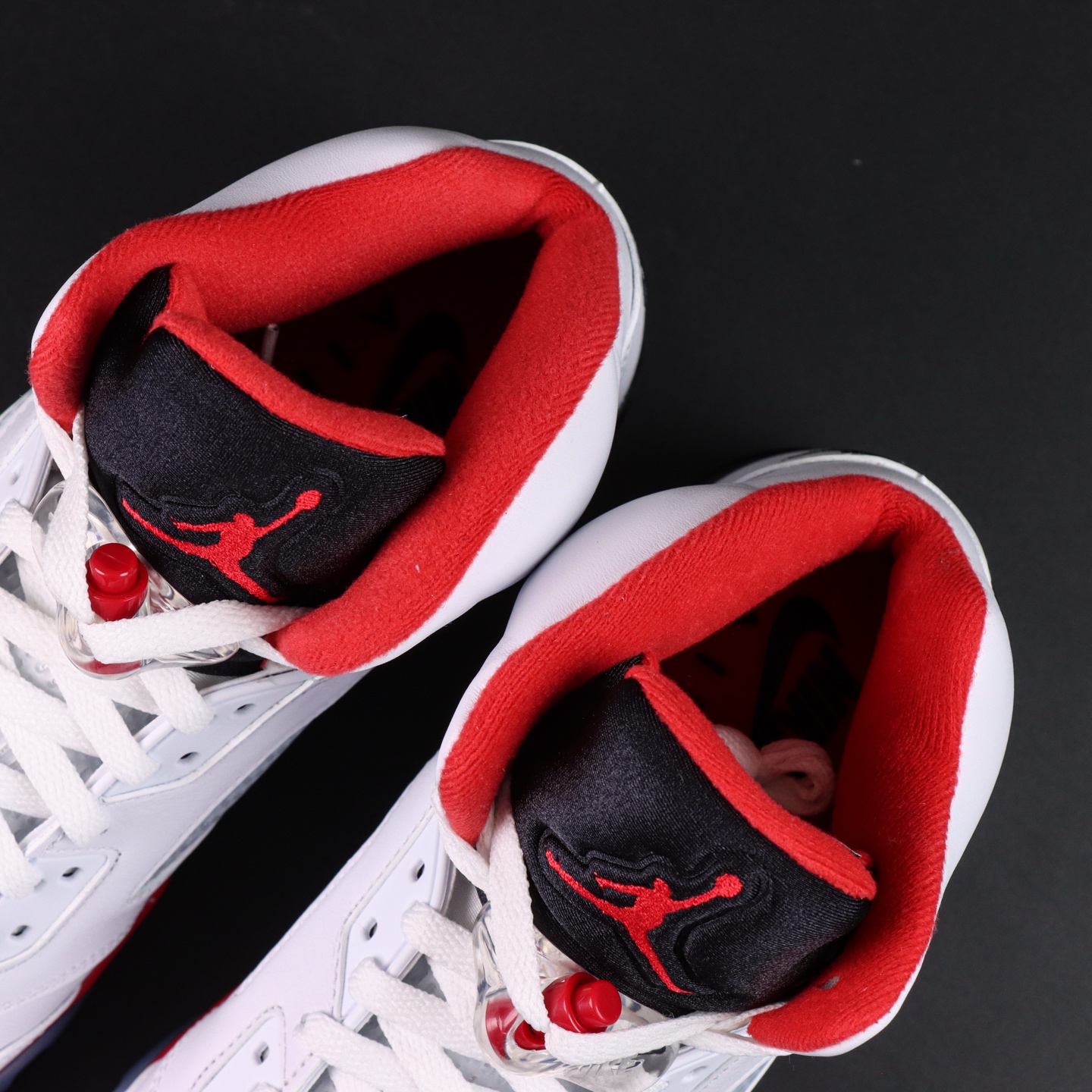 Air Jordan 5 Retro 'Fire Red' - Classic Style, Premium Comfort, Iconic Design 8 i1755686825717 4149 0 7